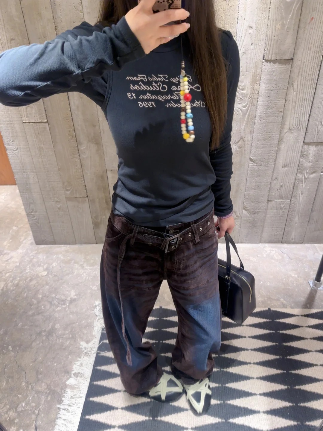 NO:566847,[Love] New style [Love]!  The latest ACNE 25NEW letter printed fake two-piece bottoming shirt. Colors apricot gray, black and blue. Size SML.,,acne studios,alexander wang19860909[爱心]新款[爱心]！最新ACNE 25NEW 字母印花假两件打底衫.颜色杏灰、黑蓝.尺码SML.,,acne studios,alexander wang,Women's clothing