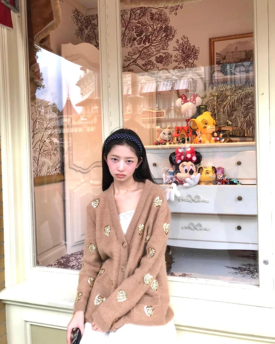 NO:566828,[Love] New style [Love]!  The latest VA 25NEW sequin love embroidered knitted cardigan. Size SML.,,alexander wang19860909[爱心]新款[爱心]！最新VA 25NEW 珠片爱心刺绣针织开衫.尺码SML.,,alexander wang,Women's clothing