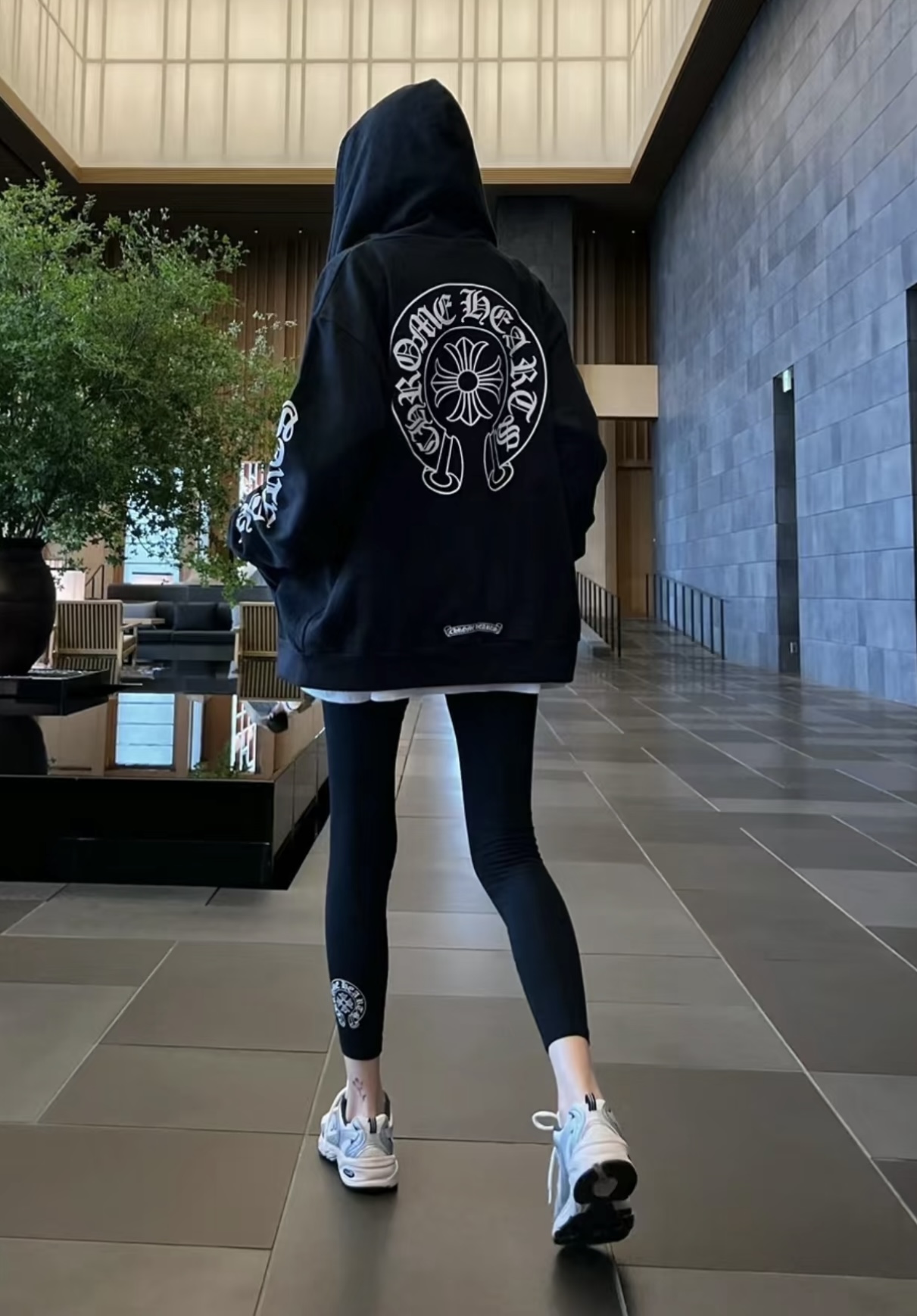 NO:568863,[Love] New style [Love]!  The latest CH 25NEW Sanskrit web horseshoe print leggings. Size SML.,,alexander wang19860909[爱心]新款[爱心]！最新CH 25NEW 梵文织带马蹄铁印花打底裤.尺码SML.,,alexander wang,Women's clothing