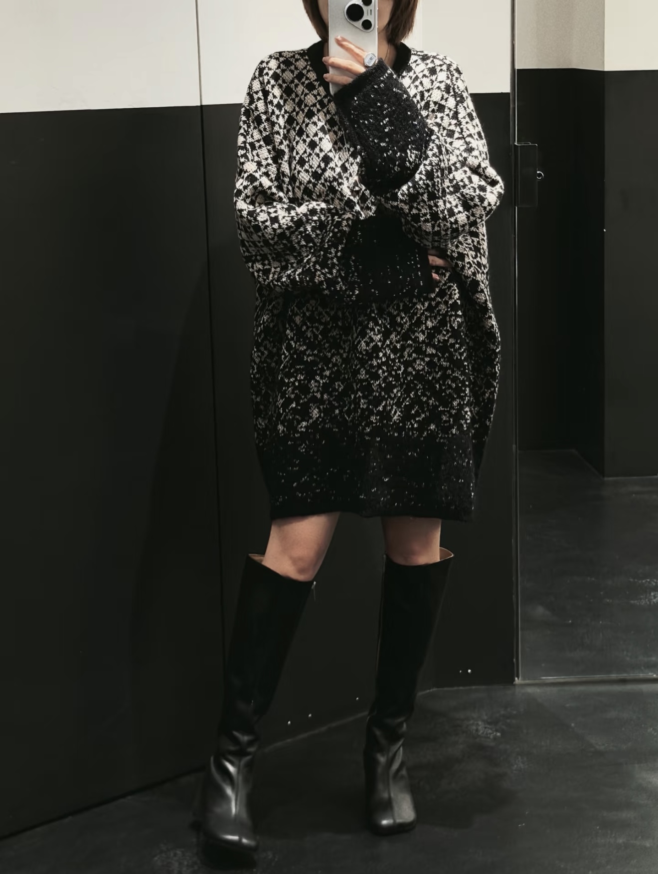 NO:568874,[Love] New style [Love]!  The latest MM6 25NEW lazy style relaxed checkerboard sweater. Size SML.P, masion margiela, sweaters, alexander wang19860909[爱心]新款[爱心]！最新MM6 25NEW 慵懒风松弛感棋盘格毛衣.尺码SML.P,,masion margiela,sweaters,alexander wang,Women's clothing