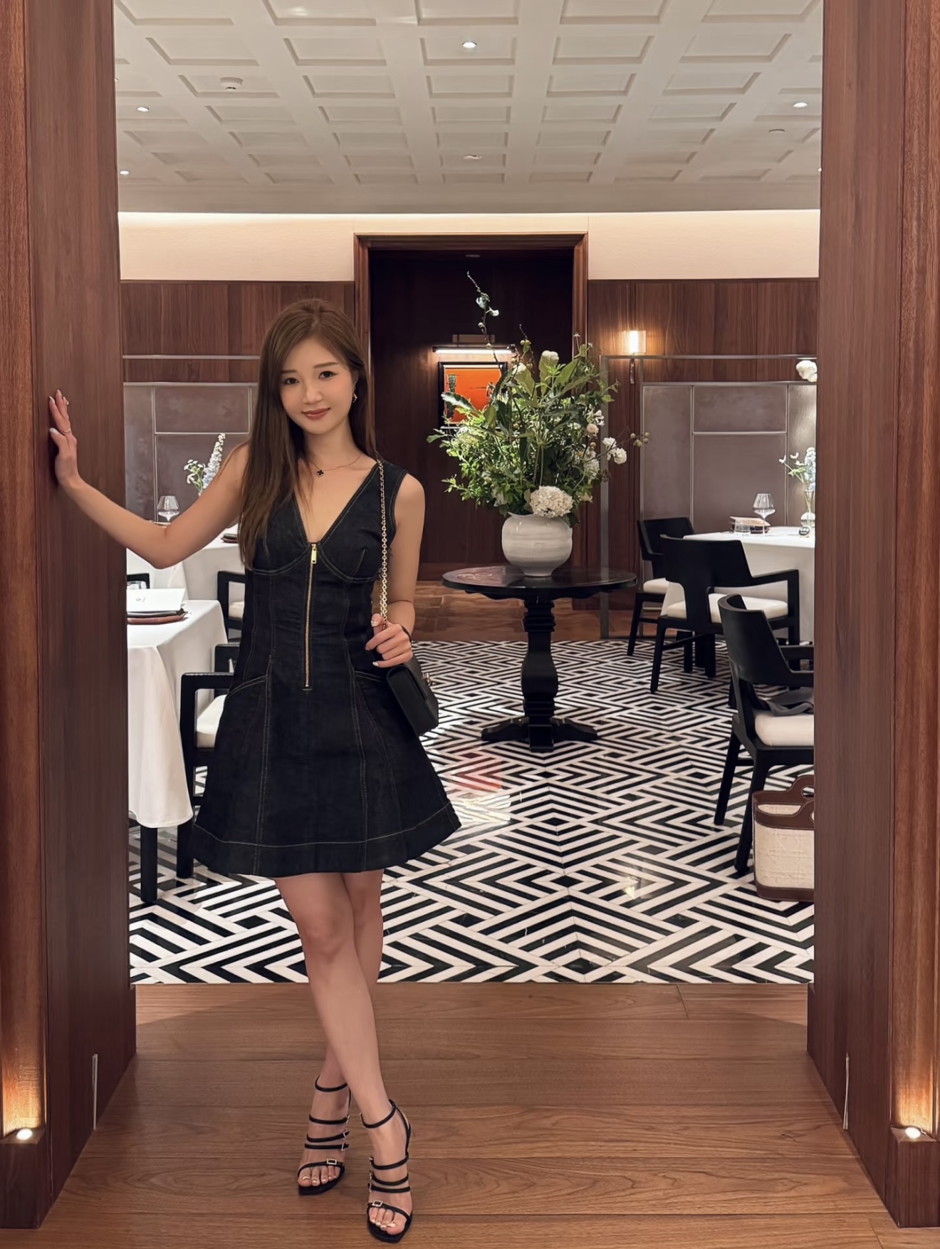 NO:569954,[Love] New style [Love]!  The latest SELF 25NEW V-neck zipper denim dress. Sizes SML, skirts, alexander wang19860909[爱心]新款[爱心]！最新SELF 25NEW V领拉链牛仔连衣裙.尺码SML,,skirts,alexander wang,Women's clothing