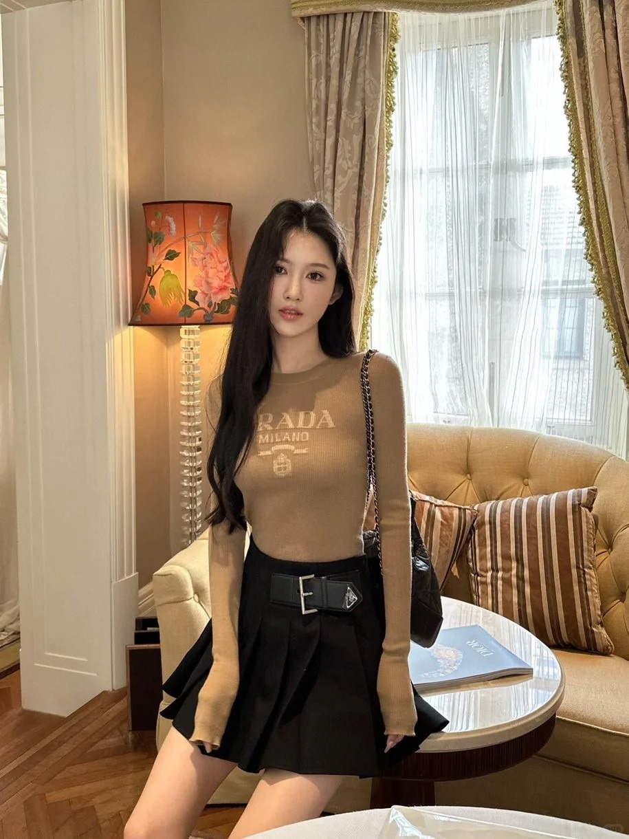 NO:578028,[Love] New style [Love]!  The latest PR 25NEW logo jacquard knitted long-sleeved bottoming. Color khaki, gray. Size SML.P,,alexander wang19860909[爱心]新款[爱心]！最新PR 25NEW logo提花针织长袖打底.颜色卡其、灰.尺码SML.P,,alexander wang,Women's clothing