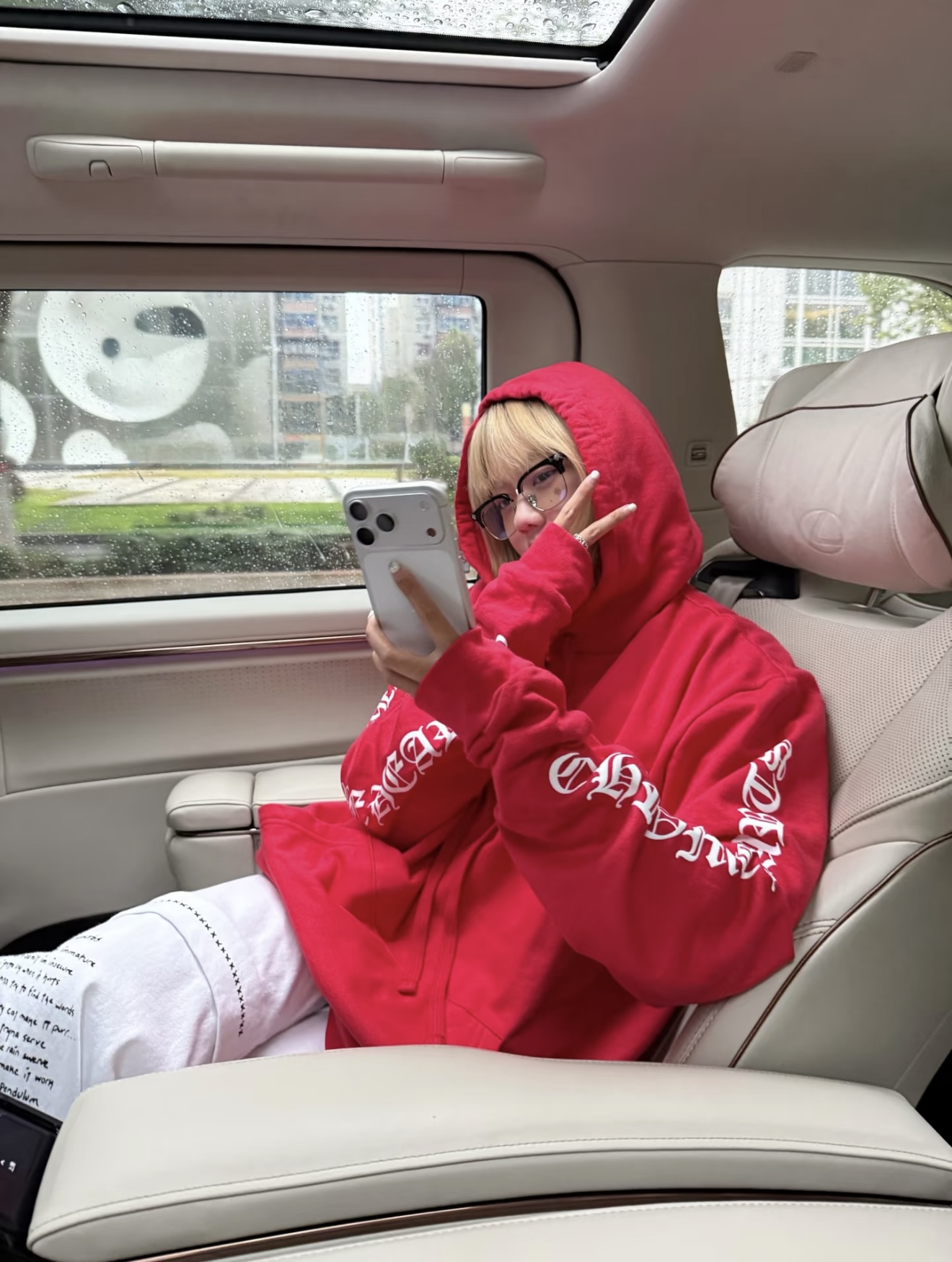 NO:578635,[Love] New style [Love]!  The latest CH 25NEW red Sanskrit hooded sweatshirt. Size SML.P,,hoodie,sweatshirts,hats,alexander wang19860909[爱心]新款[爱心]！最新CH 25NEW 红色梵文连帽卫衣.尺码SML.P,,hoodie,sweatshirts,hats,alexander wang,Women's clothing