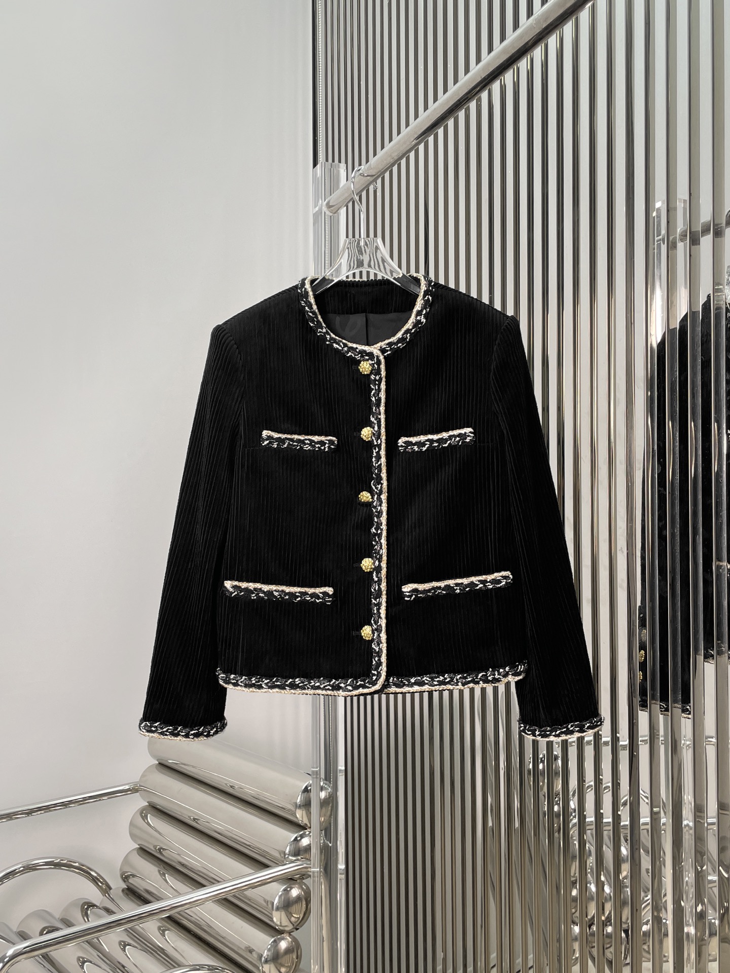 NO:606653,[Love] New style [Love]!  The latest CH 25NEW corduroy lace small fragrant jacket. Size SML,,jackets & coats,alexander wang19860909[爱心]新款[爱心]！最新CH 25NEW 灯芯绒花边小香风外套.尺码SML,,jackets & coats,alexander wang,Women's clothing