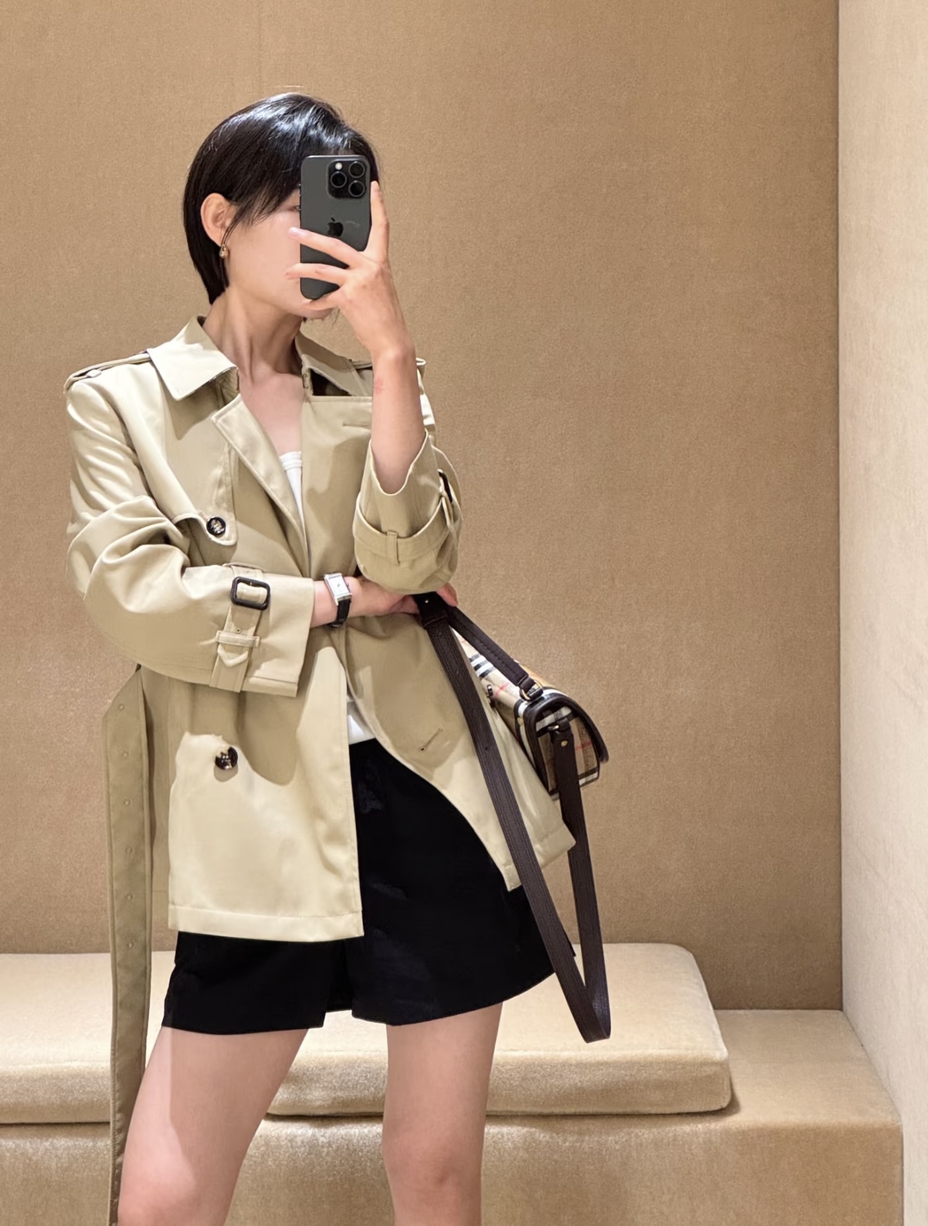 NO:606636,[Love] New style [Love]!  The latest BBR 25NEW belted mid-size classic windbreaker. Size SML.,,alexander wang19860909[爱心]新款[爱心]！最新BBR 25NEW 腰带中款经典风衣.尺码SML.,,alexander wang,Women's clothing