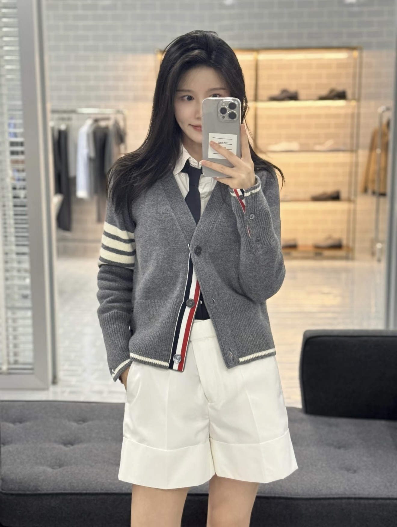 NO:611091,[Love] New style [Love]!  The latest TB 25NEW Dayan series wool cardigan. Size SML.P,,alexander wang19860909[爱心]新款[爱心]！最新TB 25NEW 大雁系列羊毛开衫.尺码SML.P,,alexander wang,Women's clothing