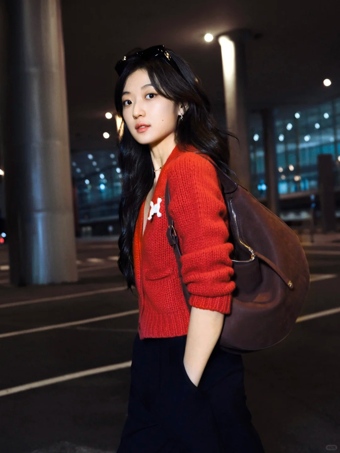 NO:621534,[Love] New style [Love]!  The latest CE 25NEW Arc de Triomphe brooch cashmere cardigan. Color red, gray. Size SML., brooch, breastpin, alexander wang19860909[爱心]新款[爱心]！最新CE 25NEW 凯旋门胸针羊绒开衫.颜色红、灰.尺码SML.,,brooch，breastpin,alexander wang,Women's clothing