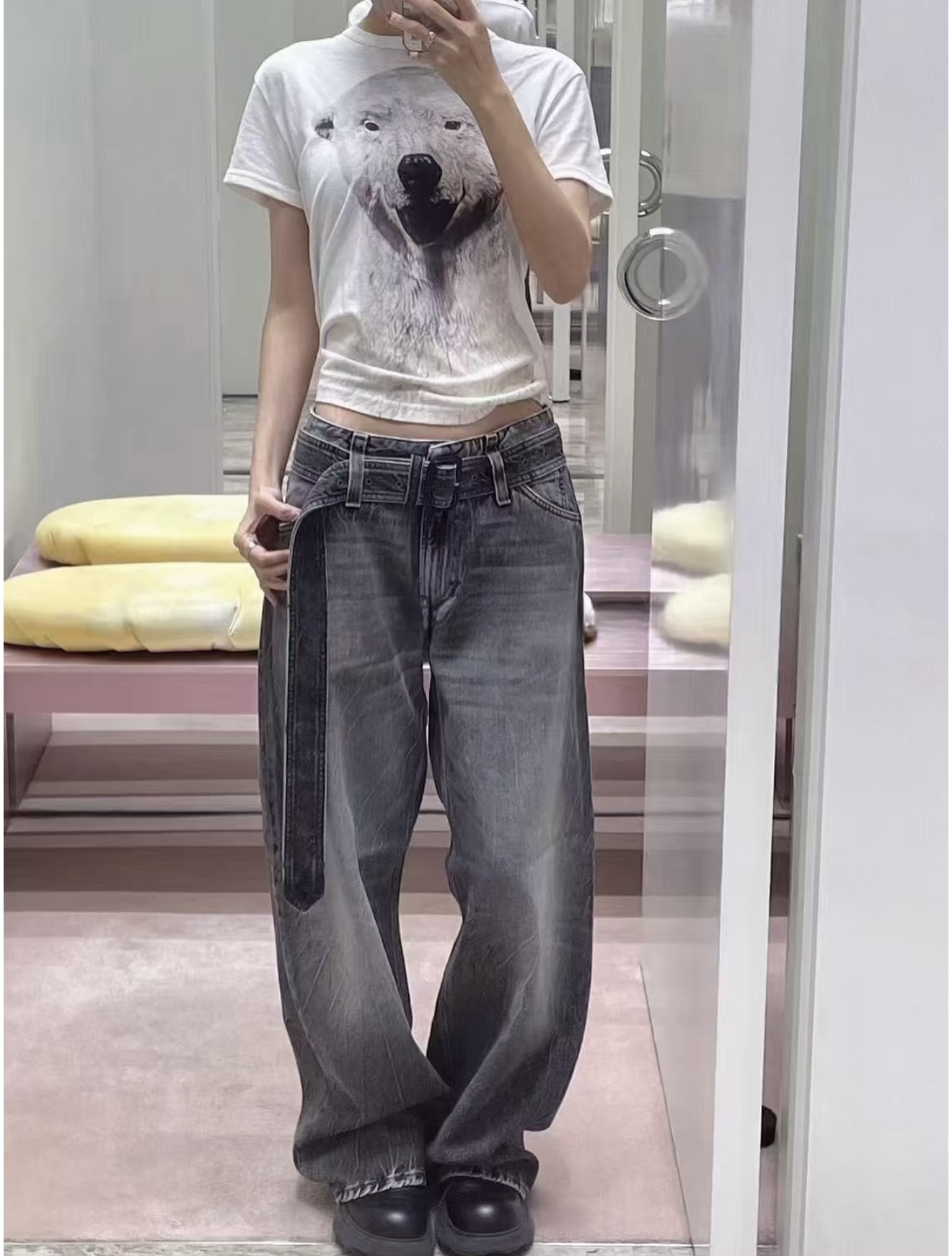 NO:623025,[Love] New style [Love]!  The latest ACNE 25NEW charcoal gray belt washed distressed jeans. Size SML.,,acne studios,jeans,alexander wang19860909[爱心]新款[爱心]！最新ACNE 25NEW 炭灰色腰带洗水做旧牛仔裤.尺码SML.,,acne studios,jeans,alexander wang,Women's clothing