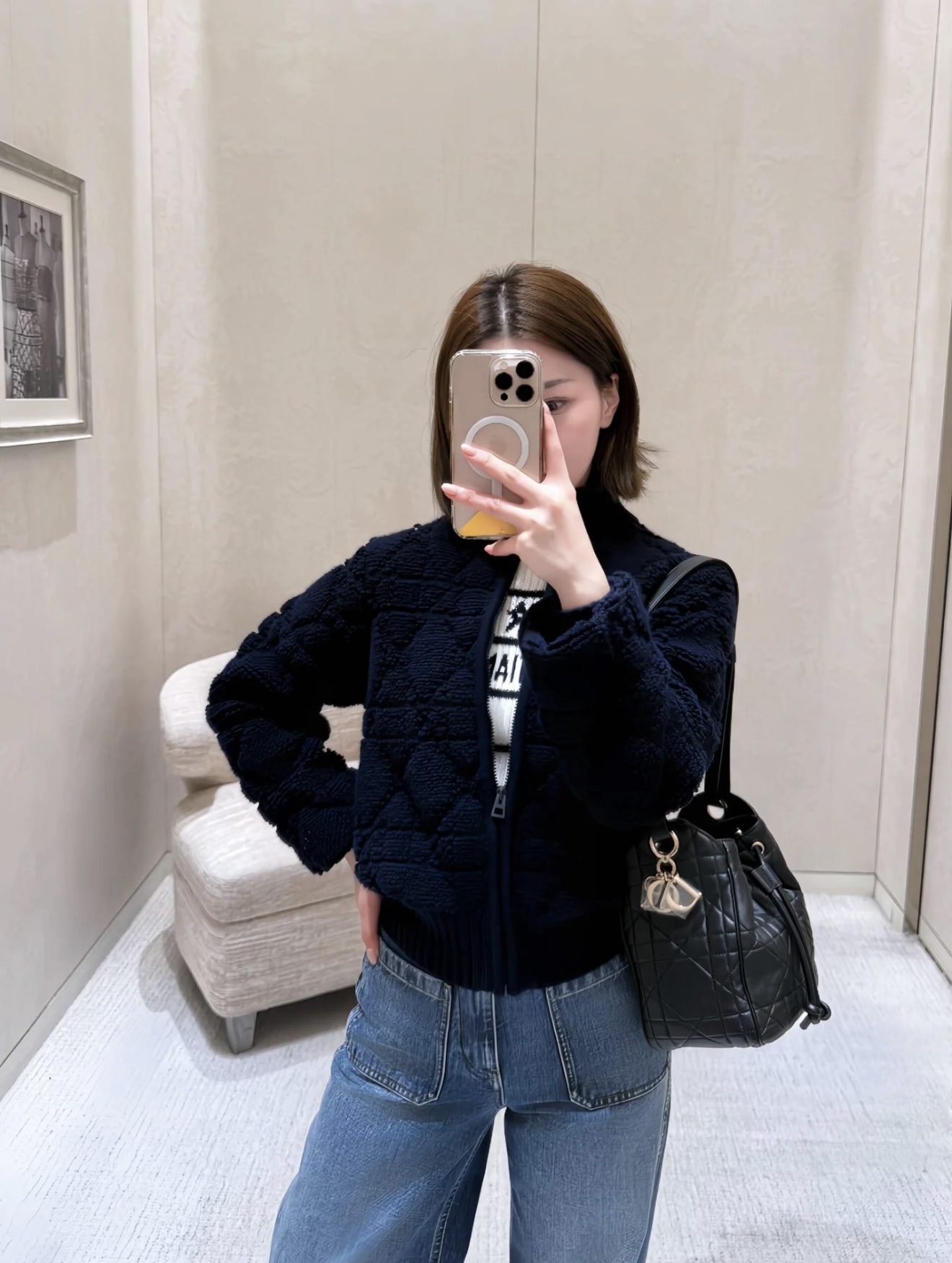 NO:623847,[Love] New style [Love]!  The latest D 25NEW bee embroidered cannage knitted jacket. Size SML.,,jackets & coats,alexander wang19860909[爱心]新款[爱心]！最新D 25NEW 蜜蜂刺绣藤格纹针织外套.尺码SML.,,jackets & coats,alexander wang,Women's clothing