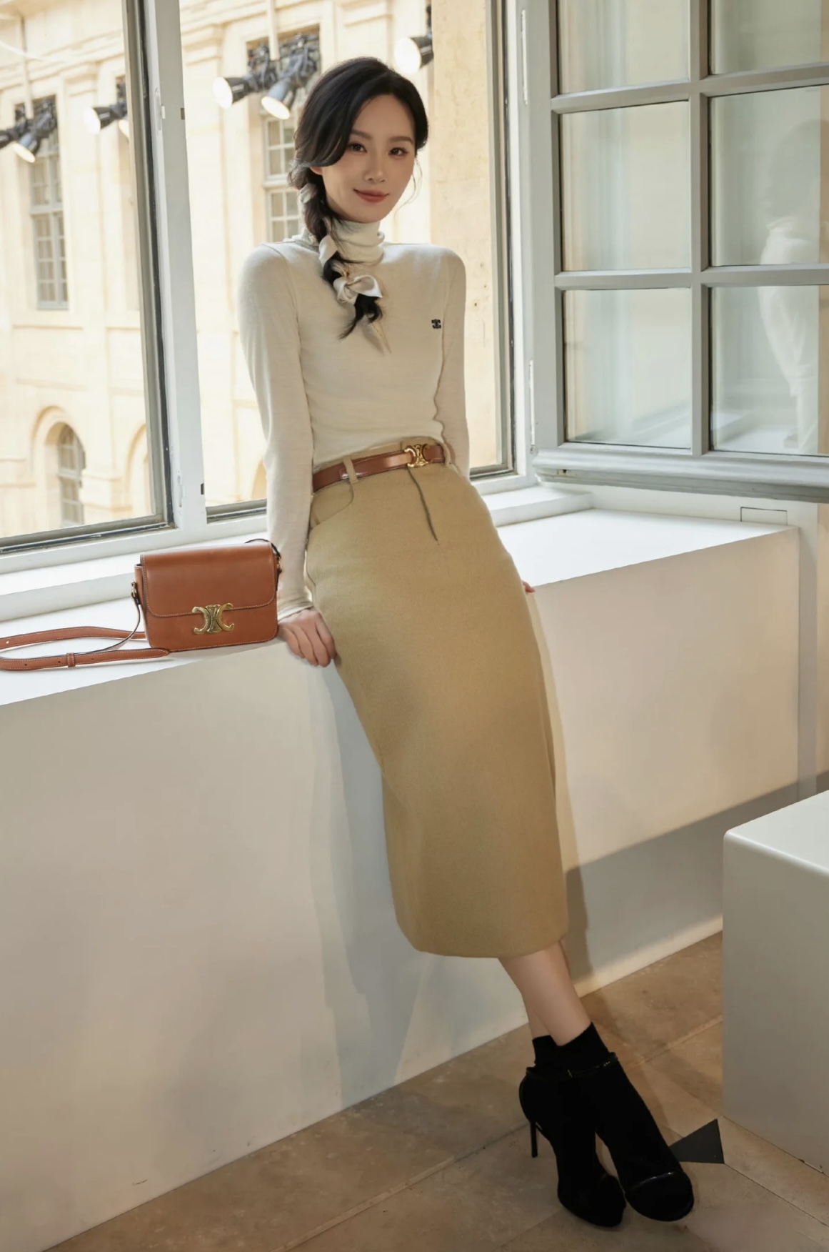 NO:624712,[Love] New style [Love]!  The latest CE 25NEW Arc de Triomphe embroidered turtleneck Tencel wool bottoming shirt. Color white, black. Size SML.,,alexander wang19860909[爱心]新款[爱心]！最新CE 25NEW 凯旋门刺绣高领天丝羊毛打底衫.颜色白、黑.尺码SML.,,alexander wang,Women's clothing