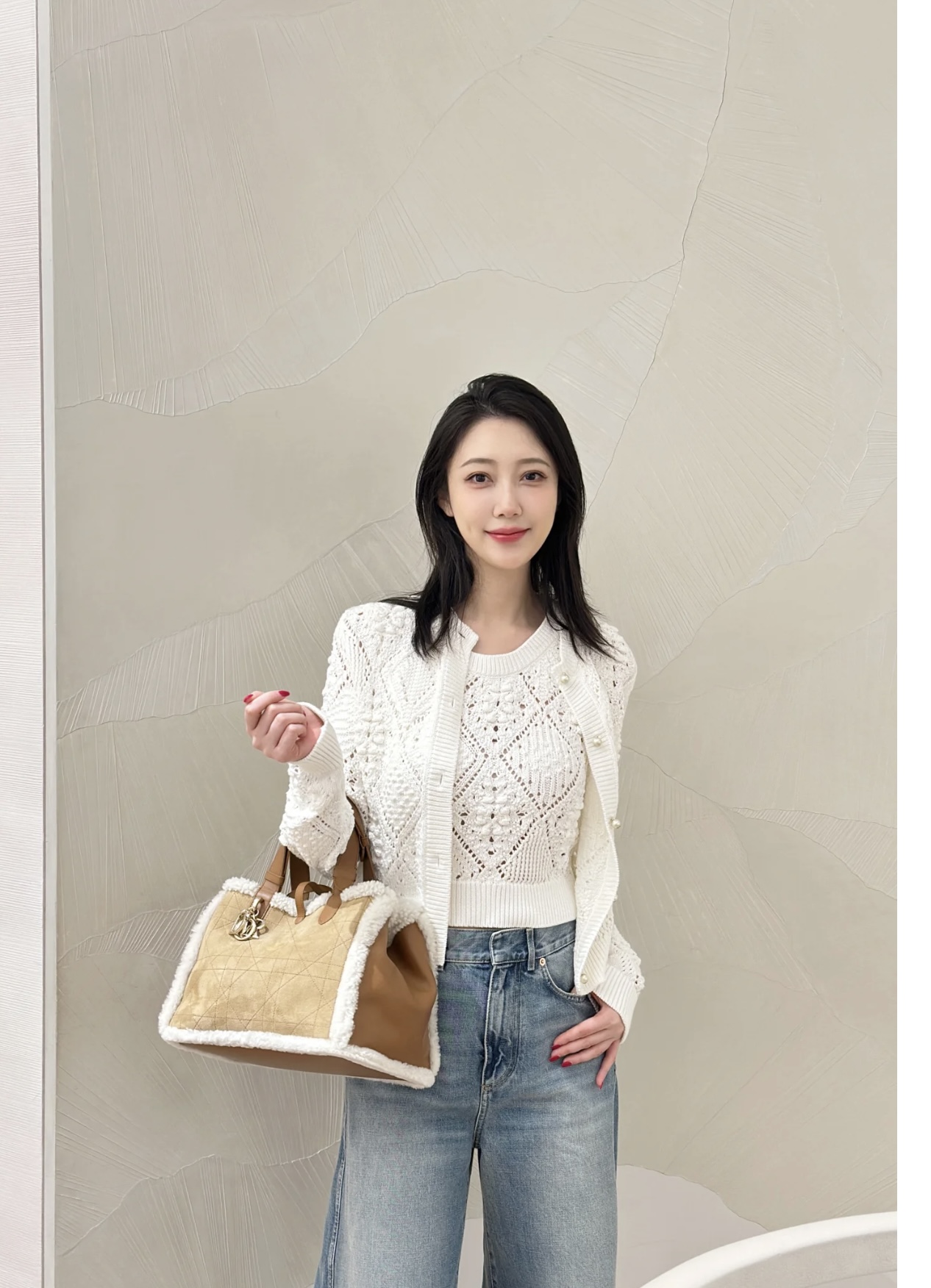 NO:628826,[Love] New style [Love]!  The latest D 26NEW hollow jacquard knitted cardigan. Size SML.,,alexander wang19860909[爱心]新款[爱心]！最新D 26NEW 镂空提花针织开衫.尺码SML.,,alexander wang,Women's clothing
