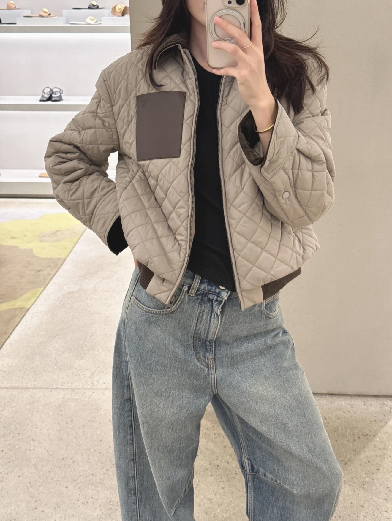 NO:654820,[Love] New style [Love]!  The latest LOE 26NEW first-layer cowhide pocket rhombus cotton jacket. Size SML.,,loewe,jackets & coats,cowhide,alexander wang19860909[爱心]新款[爱心]！最新LOE 26NEW 头层牛皮口袋菱格纹间棉外套.尺码SML.,,loewe,jackets & coats,cowhide,alexander wang,Women's clothing