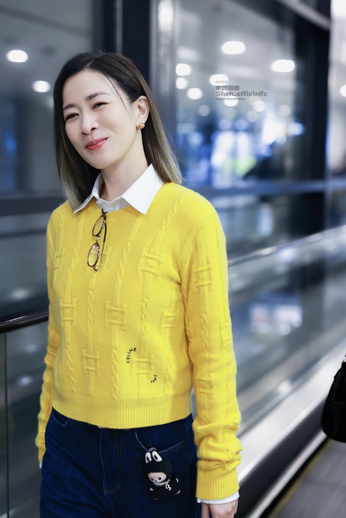 NO:686119,[Love] New style [Love]!  The latest CE 26NEW Arc de Triomphe jacquard letter embroidered sweater. Color yellow, blue, khaki. Size SML,,sweaters,19860909[爱心]新款[爱心]！最新CE 26NEW 凯旋门提花字母刺绣毛衣.颜色黄、蓝、卡其.尺码SML,,sweaters,,Women's clothing