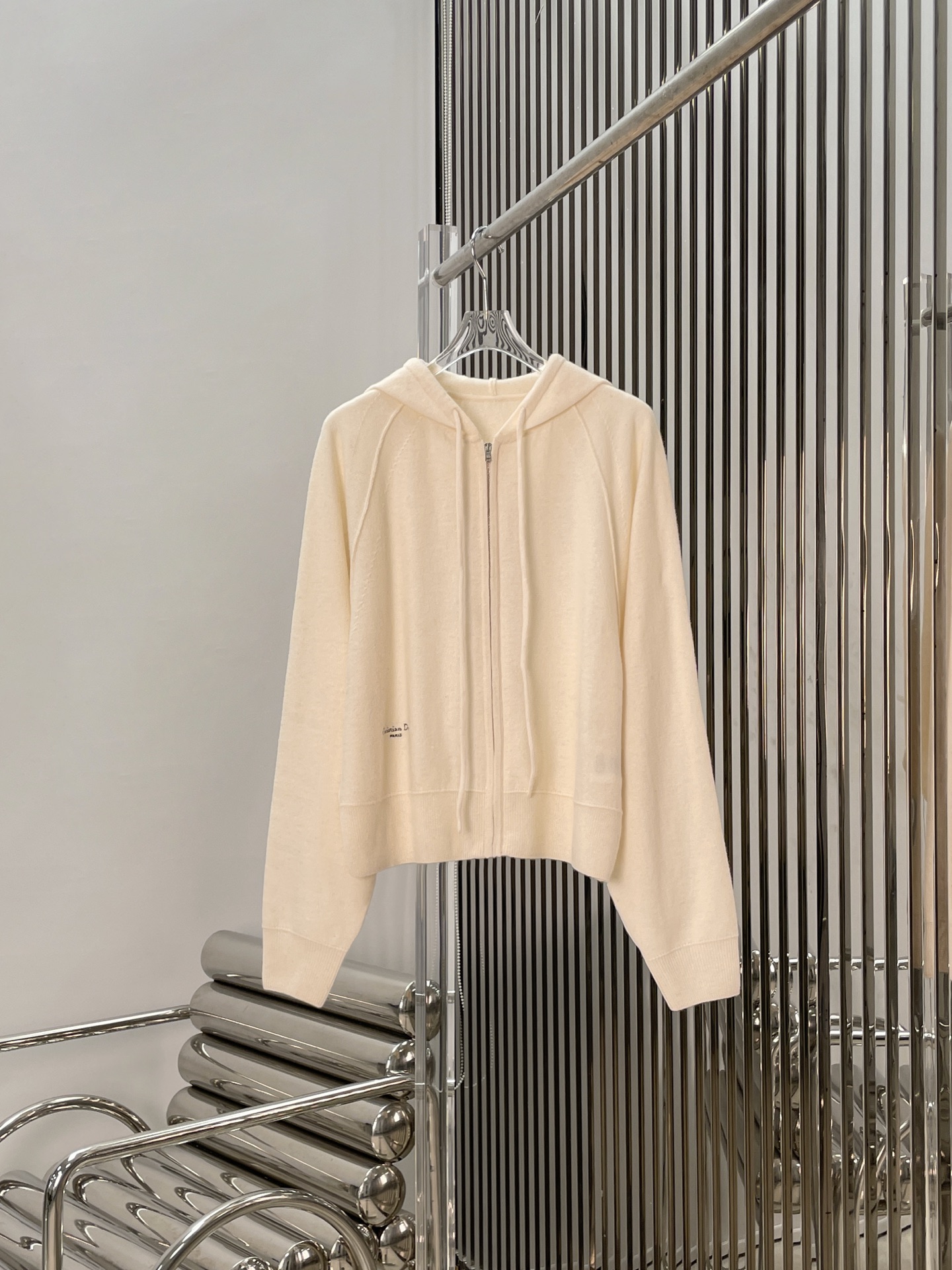 NO:693596,[Love] New style [Love]!  The latest D 26NEW hooded knitted jacket. Size SML.P,,jackets & coats,hats,19860909[爱心]新款[爱心]！最新D 26NEW 连帽针织外套.尺码SML.P,,jackets & coats,hats,,Women's clothing