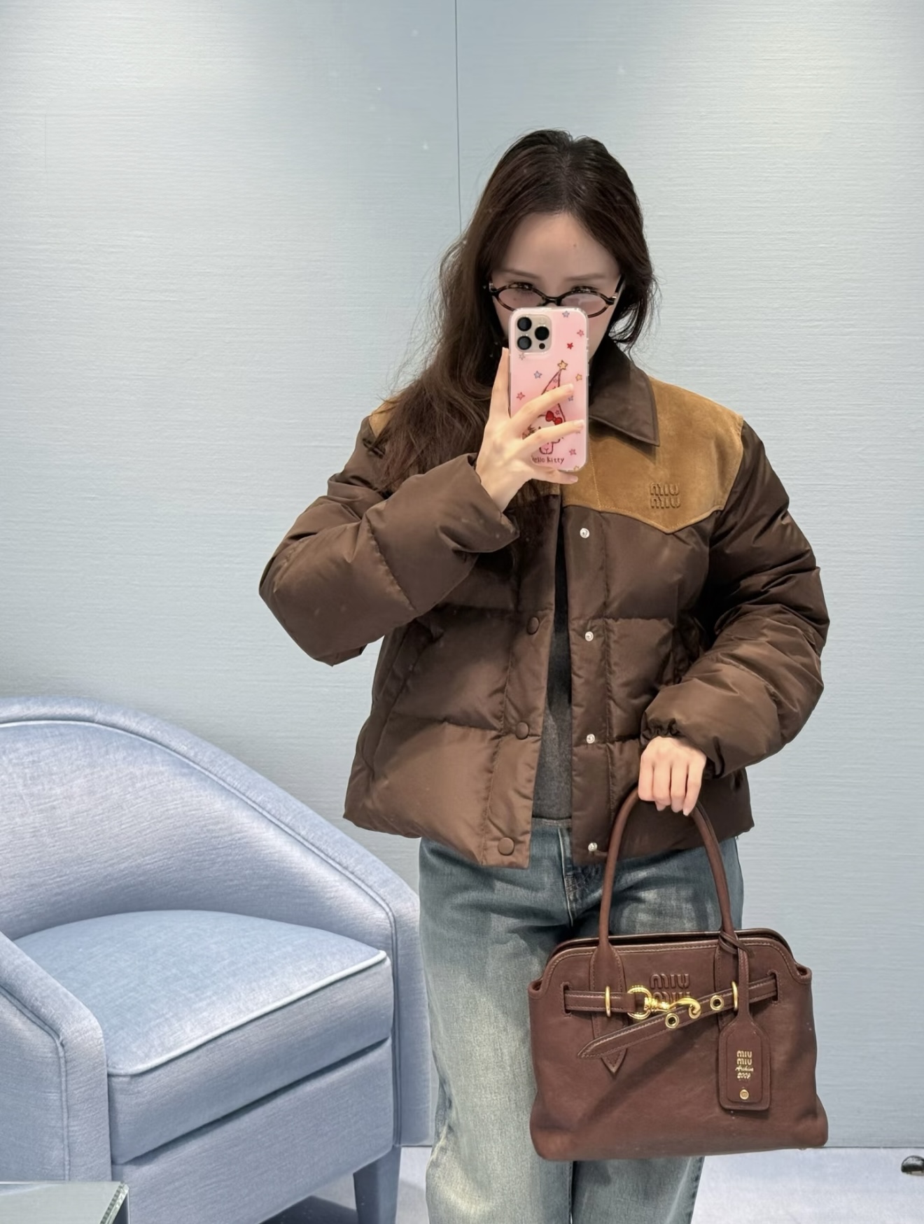 NO:709273,[Love] New style [Love]!  The latest MIU 26NEW Maillard New Zealand imported lambskin suede stitching goose down jacket. Size SML.P,,miumiu,sheepskin,chamois leather,19860909[爱心]新款[爱心]！最新MIU 26NEW 美拉德新西兰进口小羊皮麂皮拼接鹅绒服.尺码SML.P,,miumiu,sheepskin,chamois leather,,Women's clothing