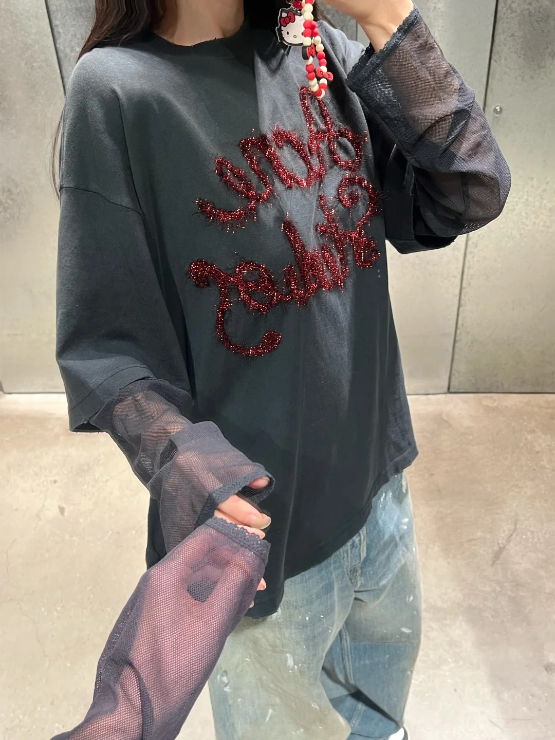 NO:709678,[Love] New style [Love]!  The latest ACNE 26NEW mesh sleeves spliced ​​fake two-piece T-shirt. Size SML.,,acne studios,tees,t-shirt,19860909[爱心]新款[爱心]！最新ACNE 26NEW 网纱袖子拼接假两件T恤.尺码SML.,,acne studios,tees，t-shirt,,Women's clothing