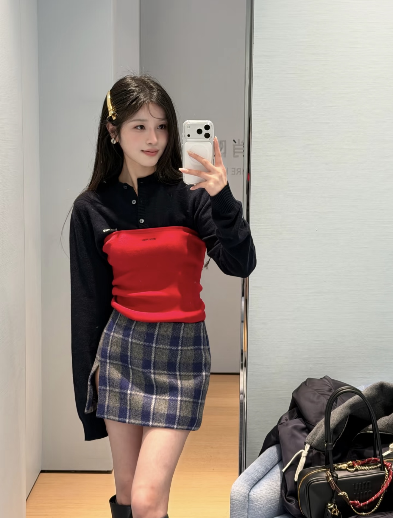 NO:716499,[Love] New style [Love]!  The latest MIU 26NEW wool tweed A-line slit skirt. Size SML.,,miumiu,skirts,19860909[爱心]新款[爱心]！最新MIU 26NEW 羊毛粗花呢A字开叉半裙.尺码SML.,,miumiu,skirts,,Women's clothing