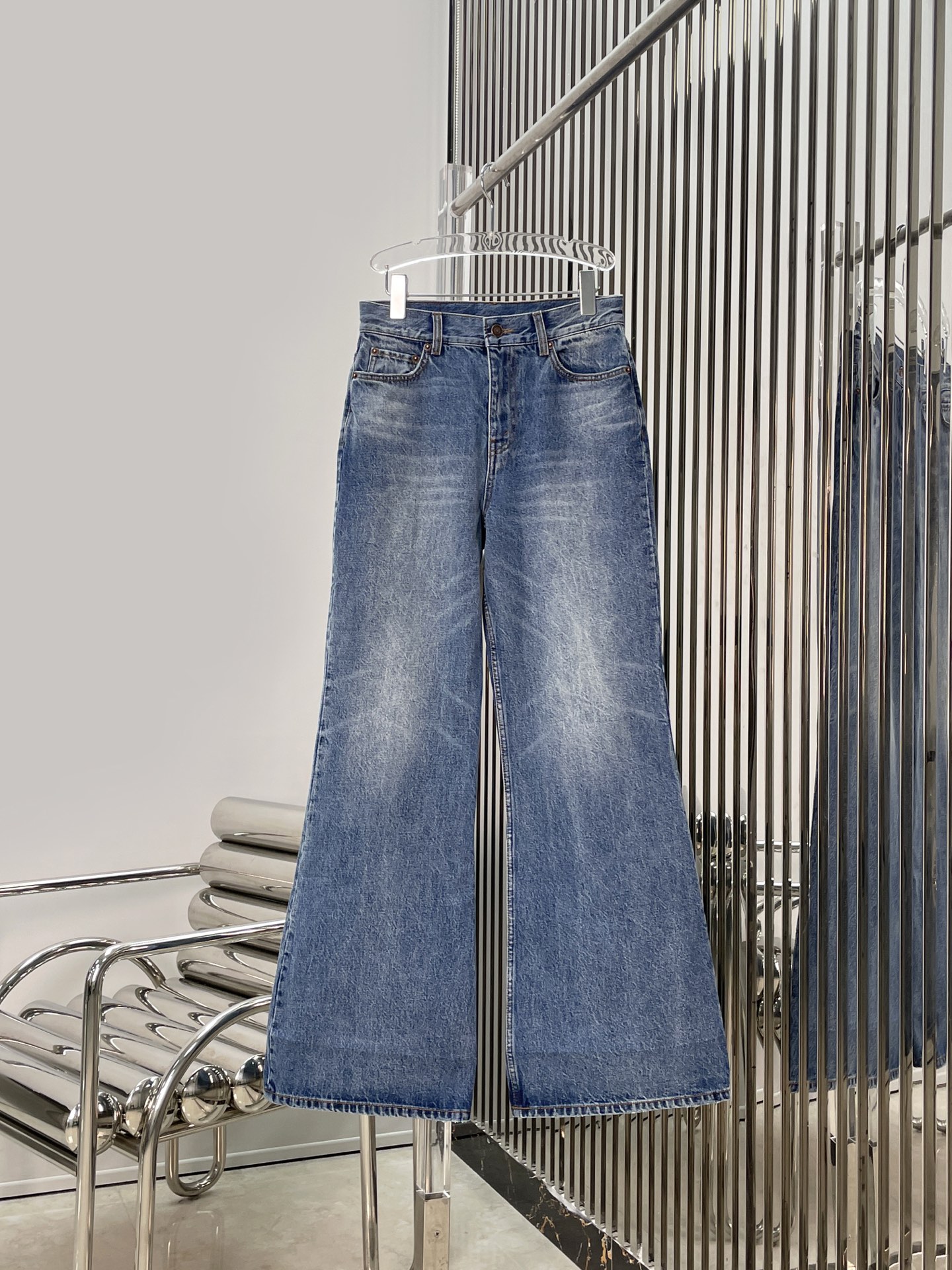 NO:734210,[Love] New style [Love]!  The latest CE 26NEW flared jeans. Size SML.,,jeans,19860909[爱心]新款[爱心]！最新CE 26NEW 喇叭腿牛仔裤.尺码SML.,,jeans,,Women's clothing