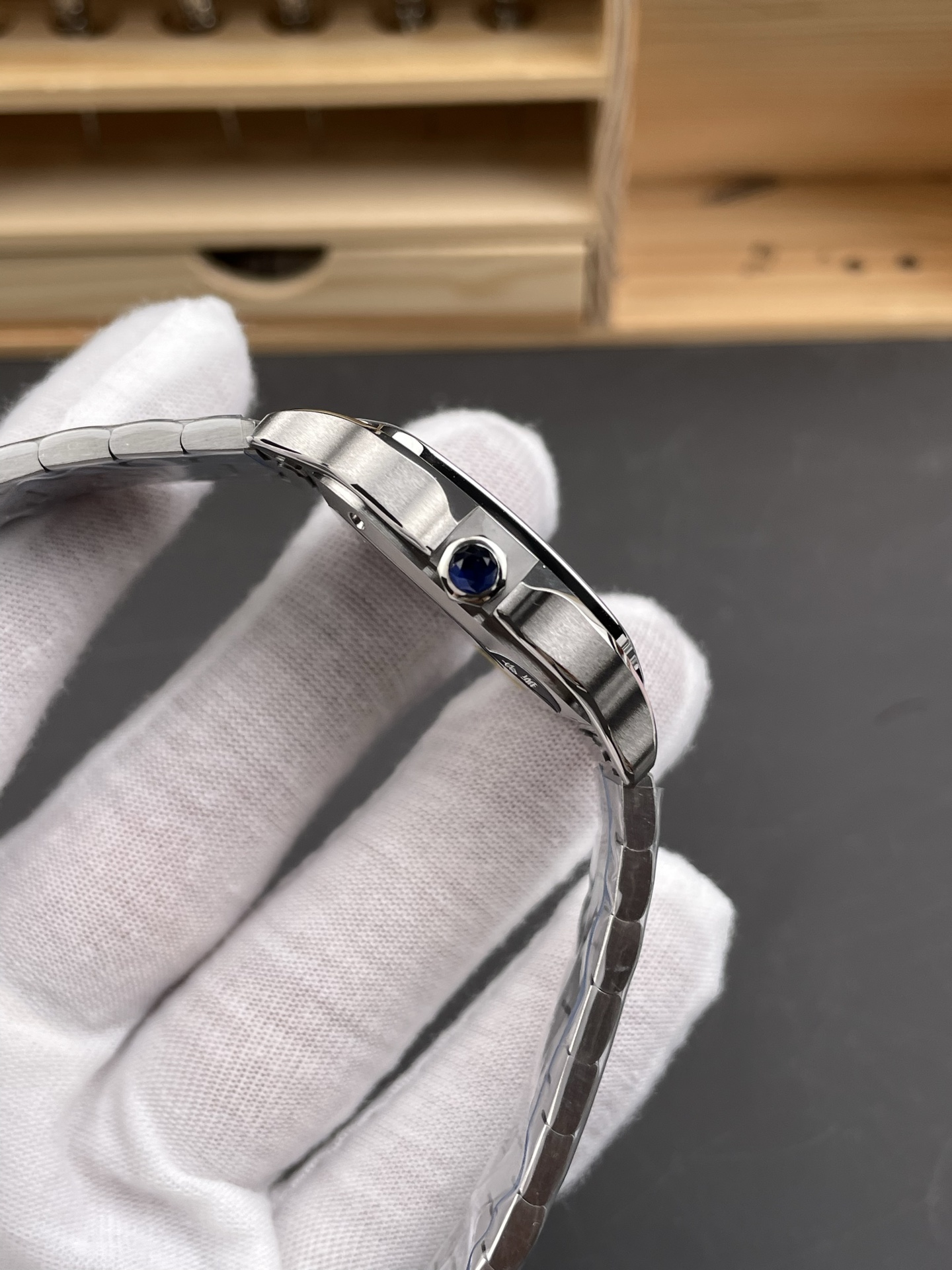 NO:553431,AF Santos white plate women's medium size/35.1mm/machine,19860909AF 山度士 白盘女款中号/35.1mm/机,,Watch