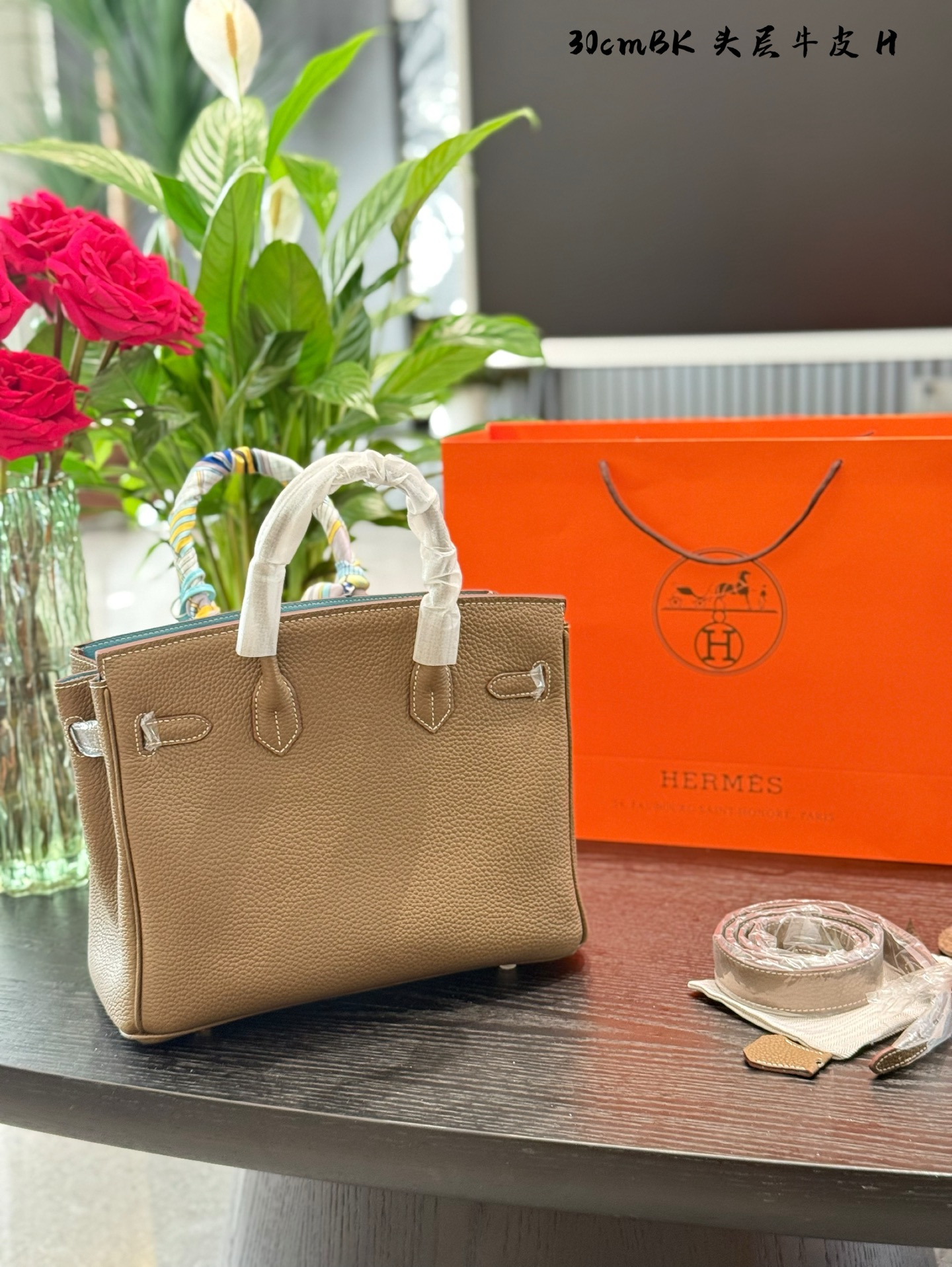 Hermès Birkin 30cm Togo Leather Classic Handbag - Stylish and Timeless 9 i1740988651796 7956 0 7