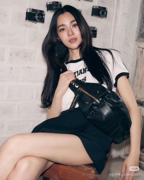 Dior D-Journey Black Leather Bag with Oblique Jacquard and Soft Lines 1 Dior D-Journey Black Leather Bag with Oblique Jacquard and Soft Lines
