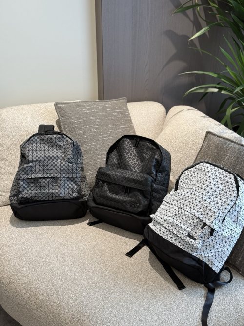Geometric Lightweight Backpack,Versatile and Stylish for Everyday Use, 34x43 1 Geometric Lightweight Backpack,Versatile and Stylish for Everyday Use, 34×43