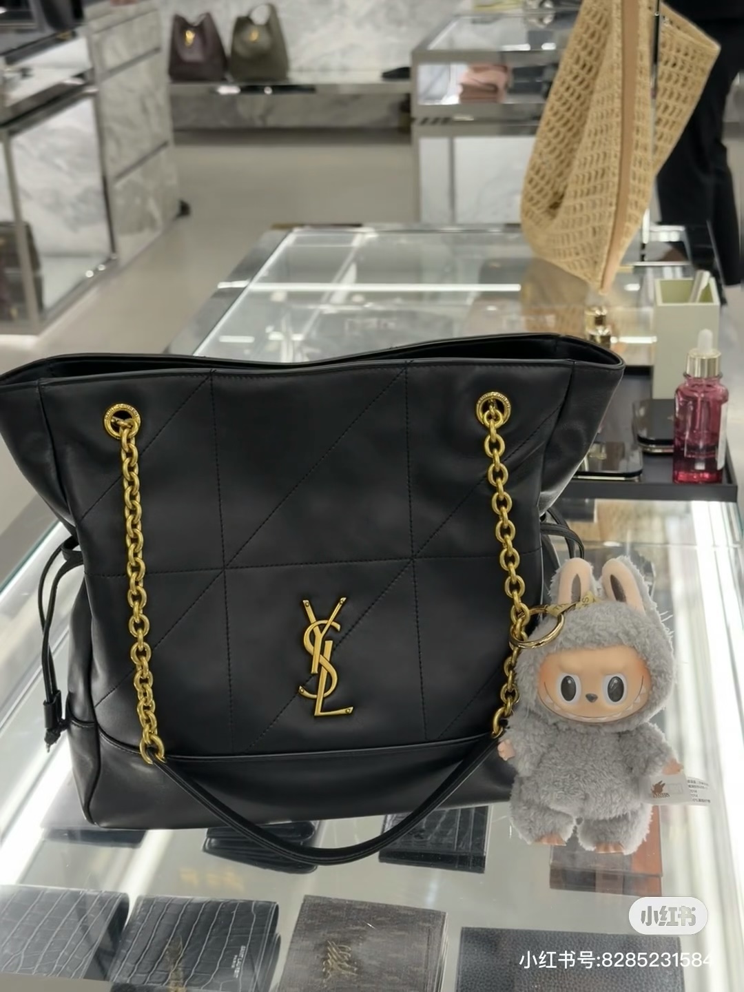 Yves Saint Laurent Jamie Pochon Bolso Axilar Grande 4.3 de Piel de Cordero Negro 8 i1742896111119 6480 0 6