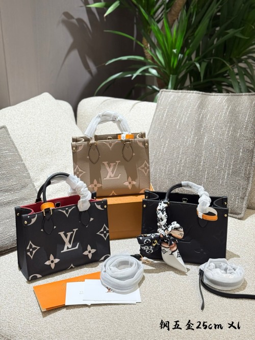 Louis Vuitton Onthego Tote Bag: Stylish, Versatile, and Spacious Design 1 Louis Vuitton Onthego Tote Bag: Stylish, Versatile, and Spacious Design