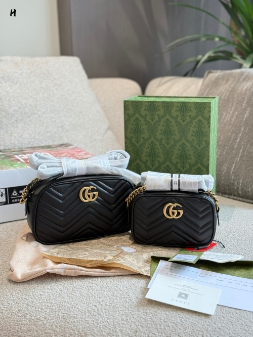 Gucci Marmont Small Black Camera Bag,Adjustable Strap, 19cm-24cm,Ideal for Daily use 1 Gucci Marmont Small Black Camera Bag,Adjustable Strap, 19cm-24cm,Ideal for Daily use