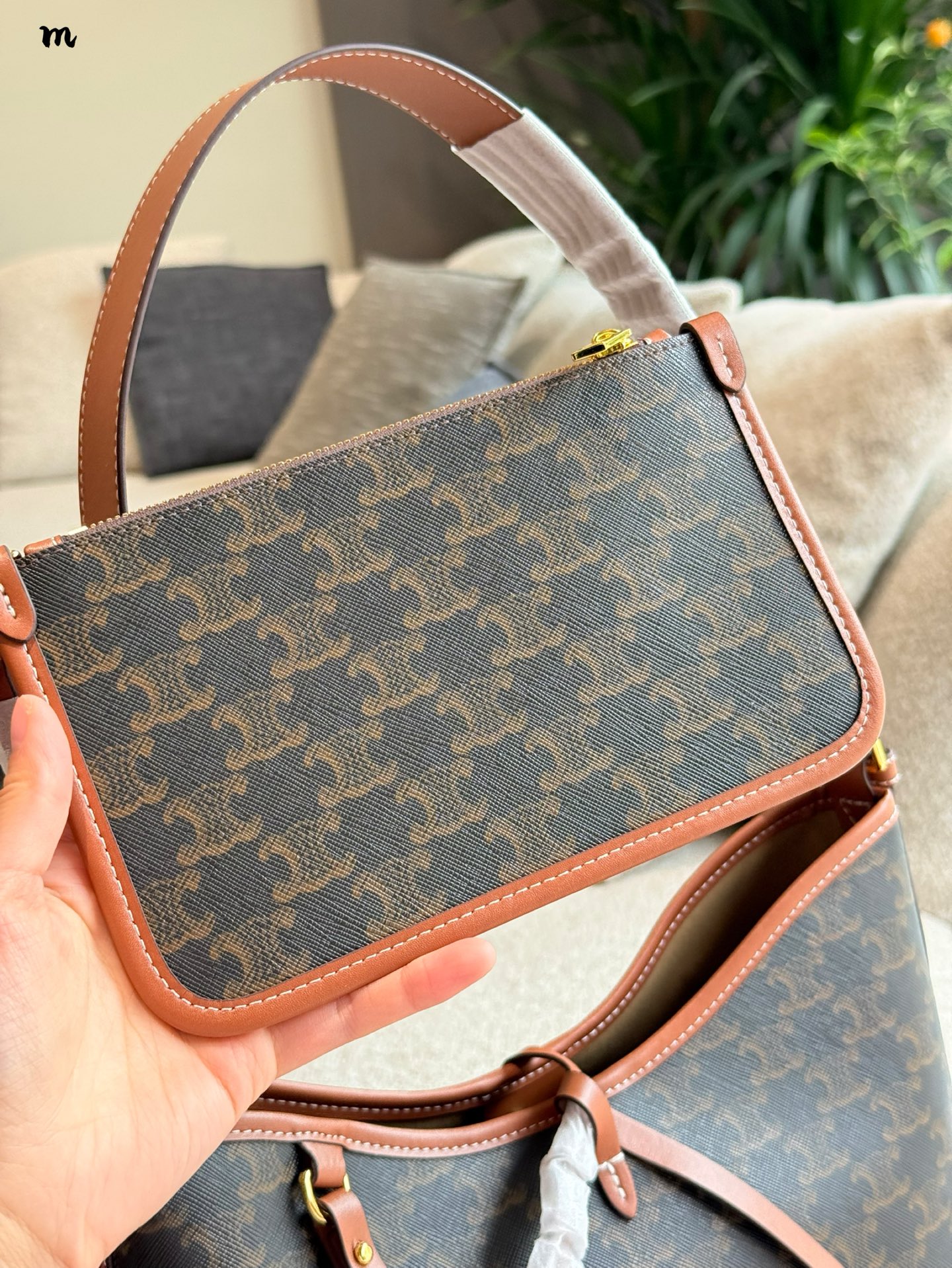 Celine Carryall Bolso Tote con Diseño de Cordón y Tamaño Práctico de 28x24 6 i1745980784238 19 0 4