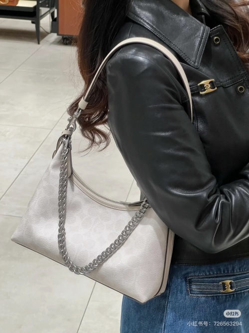 Coach Juliet Shoulder Bag in Signature Jacquard, Glacier White, Chain Detail 1 Coach Juliet Shoulder Bag in Signature Jacquard, Glacier White, Chain Detail