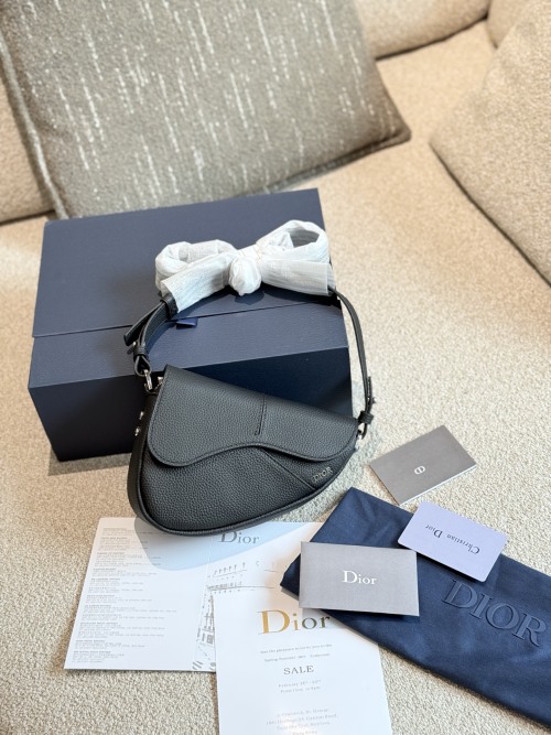 Dior Saddle Bag, Black Grained Calfskin, Iconic Design, Adjustable Strap, 20 cm 1 Dior Saddle Bag, Black Grained Calfskin, Iconic Design, Adjustable Strap, 20 cm