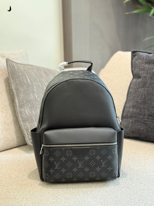 Louis Vuitton Men's Classic Black Monogram Backpack, 33 x 40 cm 1 Louis Vuitton Men's Classic Black Monogram Backpack, 33 x 40 cm