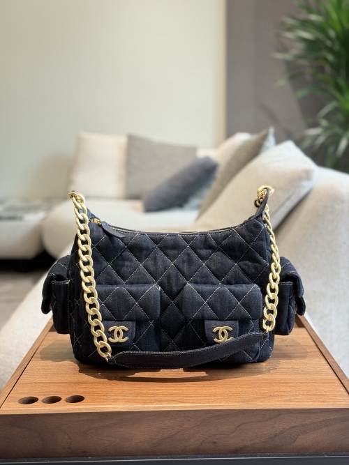 Chanel 25C Denim Hobo Bag: Jennie's Favorite & Fashionable Choice 1 Chanel 25C Denim Hobo Bag: Jennie's Favorite & Fashionable Choice