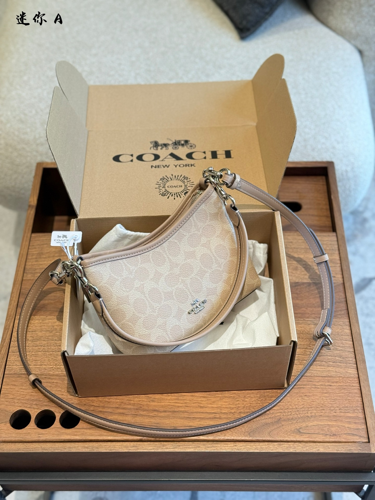 _dQ79stSmICSiFWQuQyQ_S228Zu7dplL3IVLPbyA