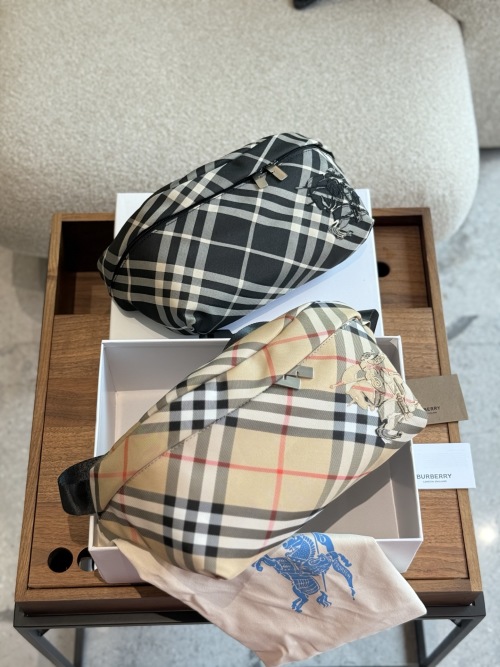 Burberry Belt Bag in Signature Check, Versatile Crossbody for Men and Women 1 Burberry Belt Bag in Signature Check, Versatile Crossbody for Men and Women