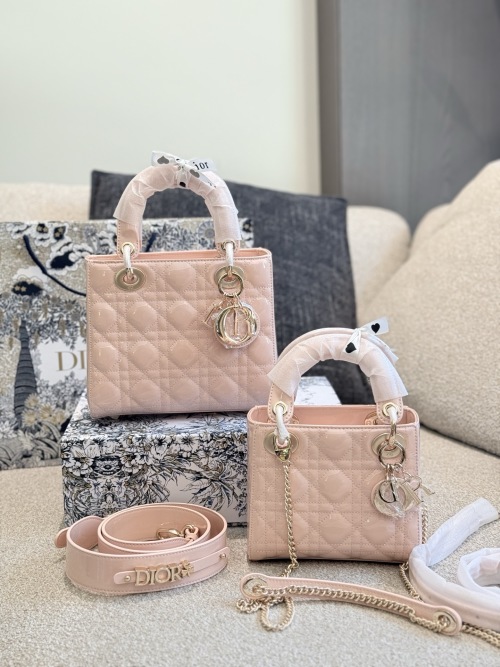 Dior Lady Dior Nude Patent Leather Bag, 17/20 cm, Shoulder/Crossbody 1 Dior Lady Dior Nude Patent Leather Bag, 17/20 cm, Shoulder/Crossbody