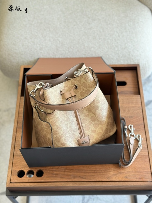 Coach Rowan Bucket Bag - Stylish and Practical 2024 Collection 1 Coach Rowan Bucket Bag - Stylish and Practical 2024 Collection