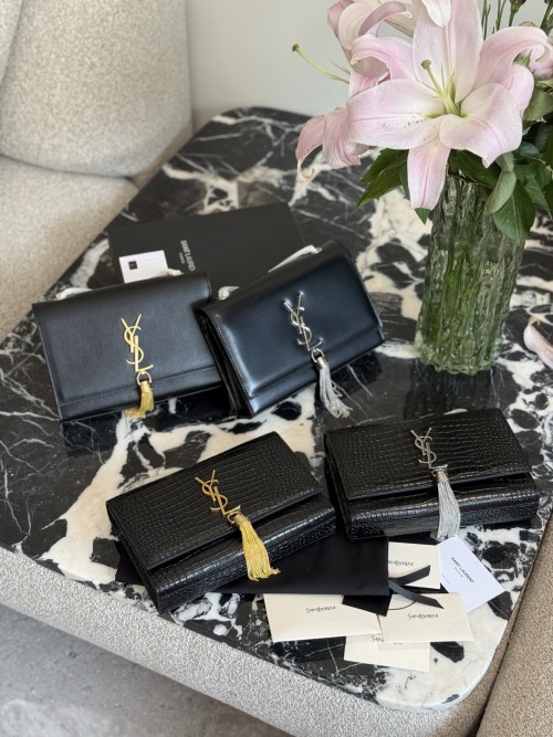 Yves Saint Laurent Kate Tassel Clutch Bag, Monogram Logo, 22 x 13 cm 1 Yves Saint Laurent Kate Tassel Clutch Bag, Monogram Logo, 22 x 13 cm