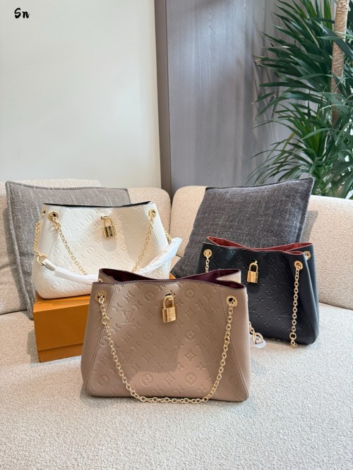 Bolso de cuero Louis Vuitton Any Time con estampado, 30 cm 16 Bolso de cuero Louis Vuitton Any Time con estampado, 30 cm