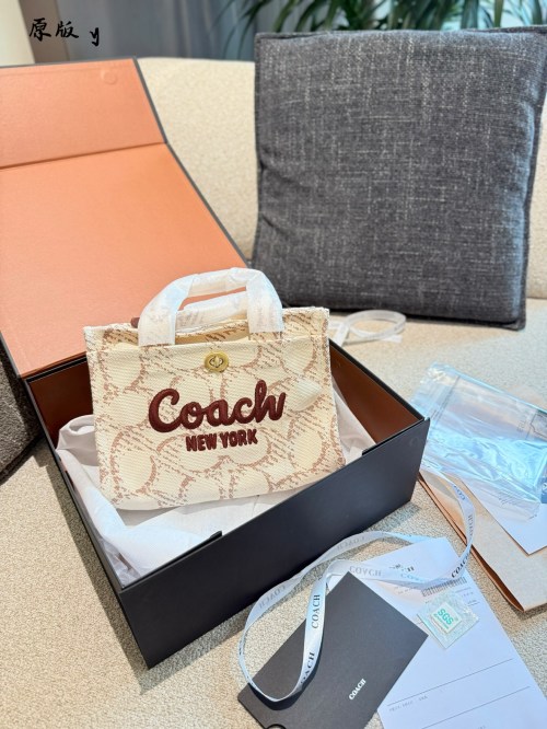 Coach Cargo Series Tote: Lightweight, Durable, and Hands-Free Convenience 1 Coach Cargo Series Tote: Lightweight, Durable, and Hands-Free Convenience