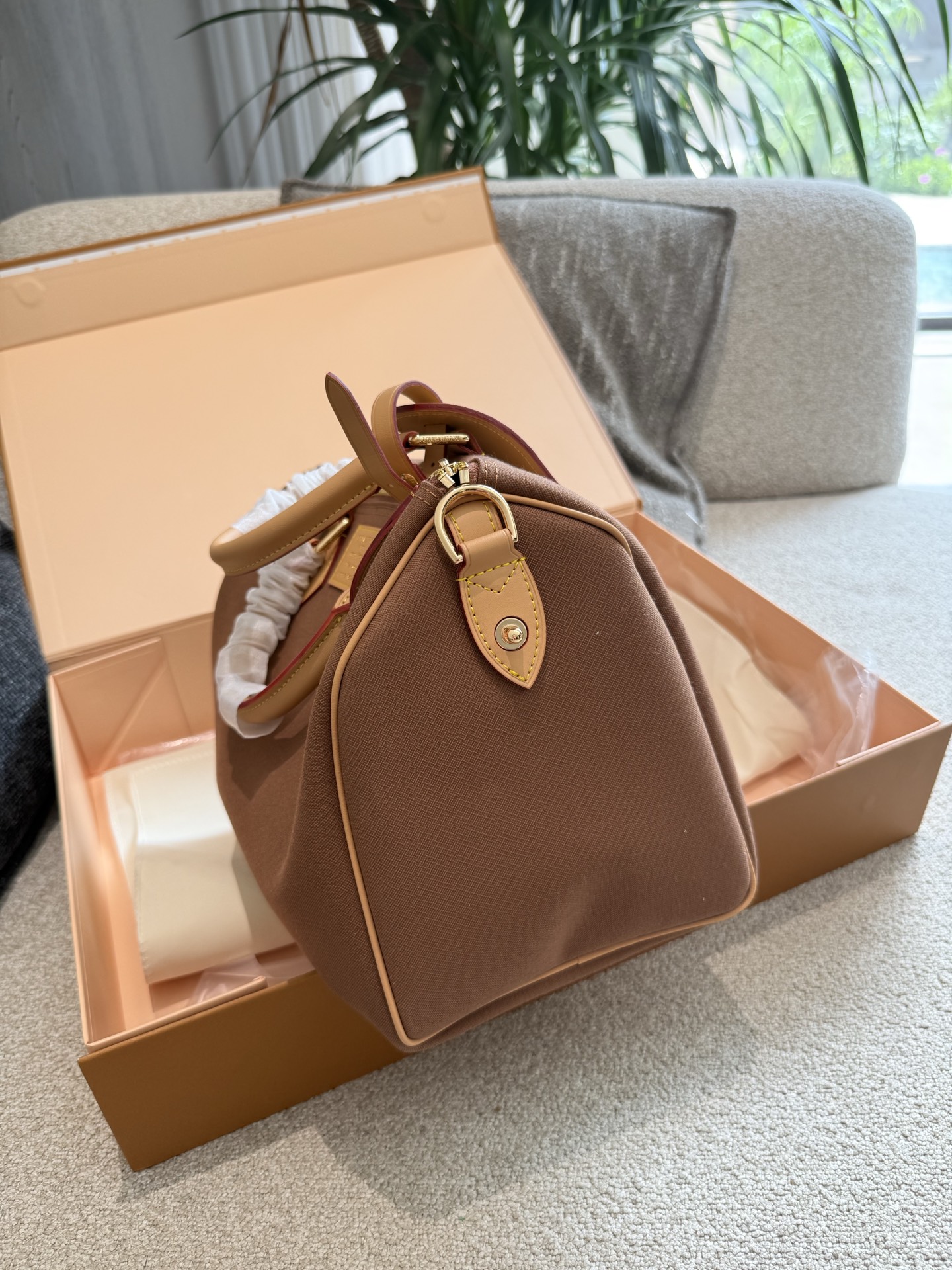 Louis Vuitton x Pharrell x Nigo Bolso Speedy con Detalles Bordados, 30 cm 5 i1755691672681 7724 0 3