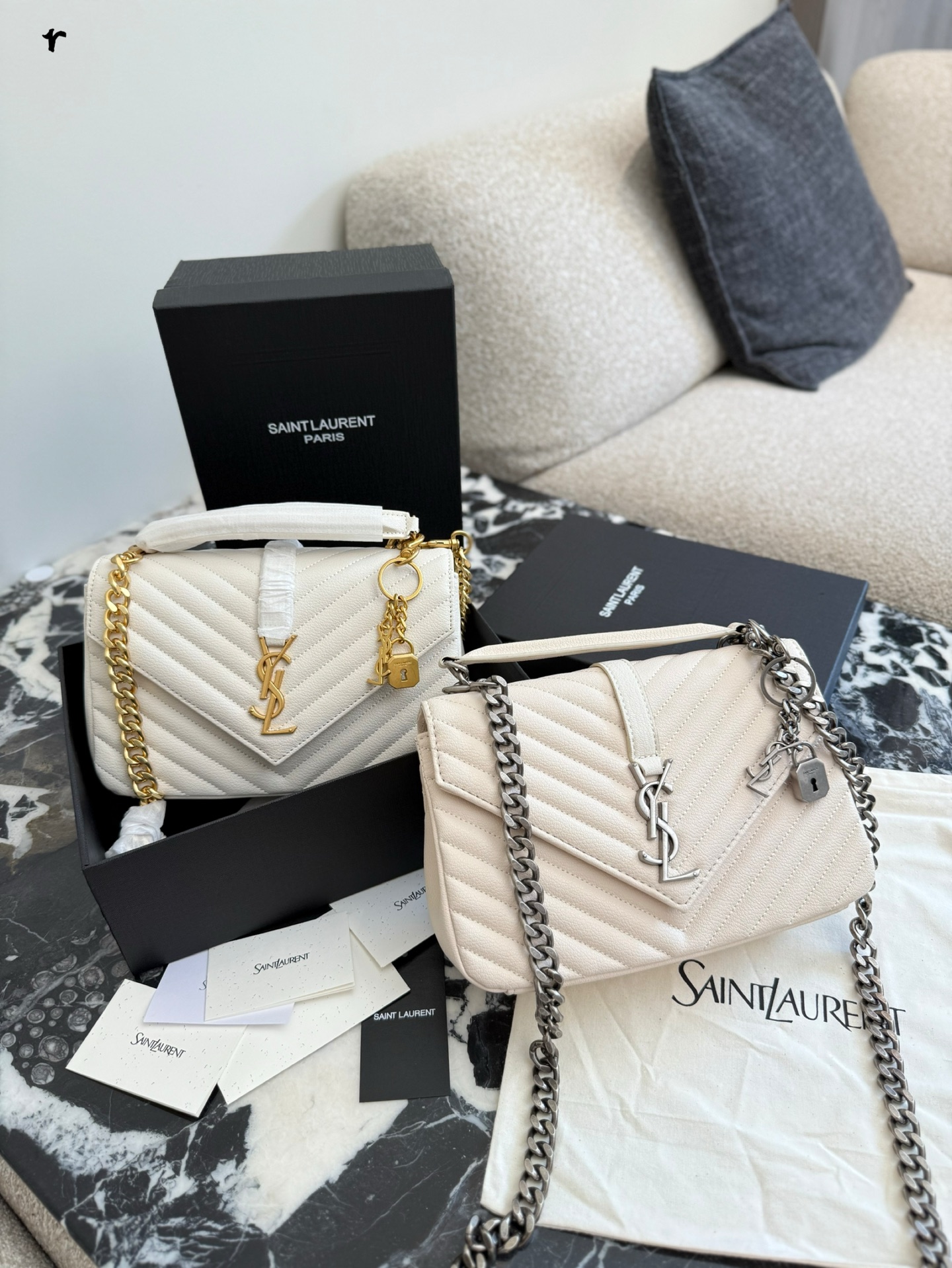 💰280
YSL圣罗兰黑金邮差包-万年经典款.

圣罗兰college黑金邮差包身选用柔软的小羊皮，金标logo整体颜值爆表舒

不论通勤休闲聚会出街都很Nice@

链条可灵活拆卸，手拎单肩斜挎均可

[尺寸]:24X16X6cm