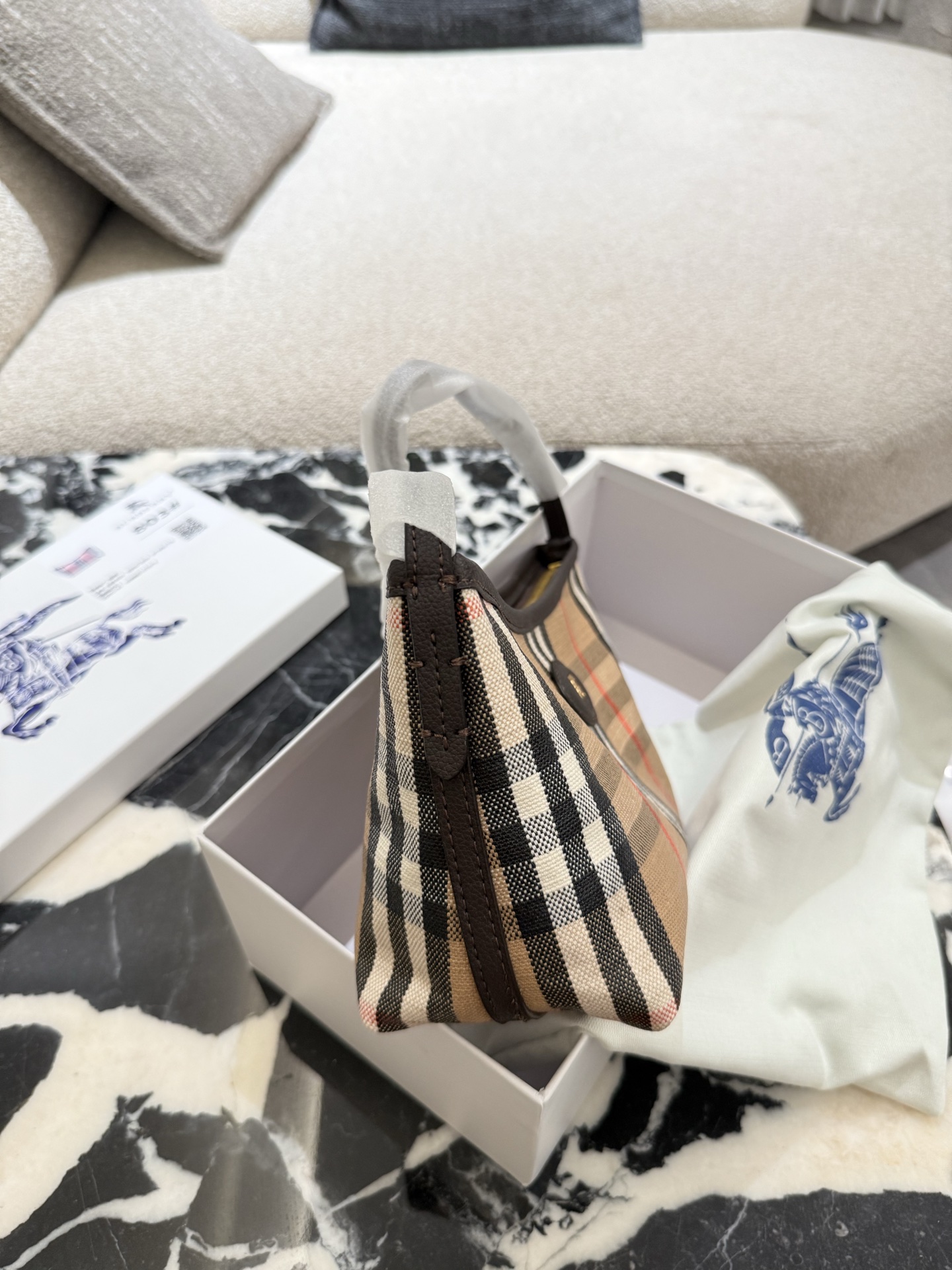 Burberry everyday