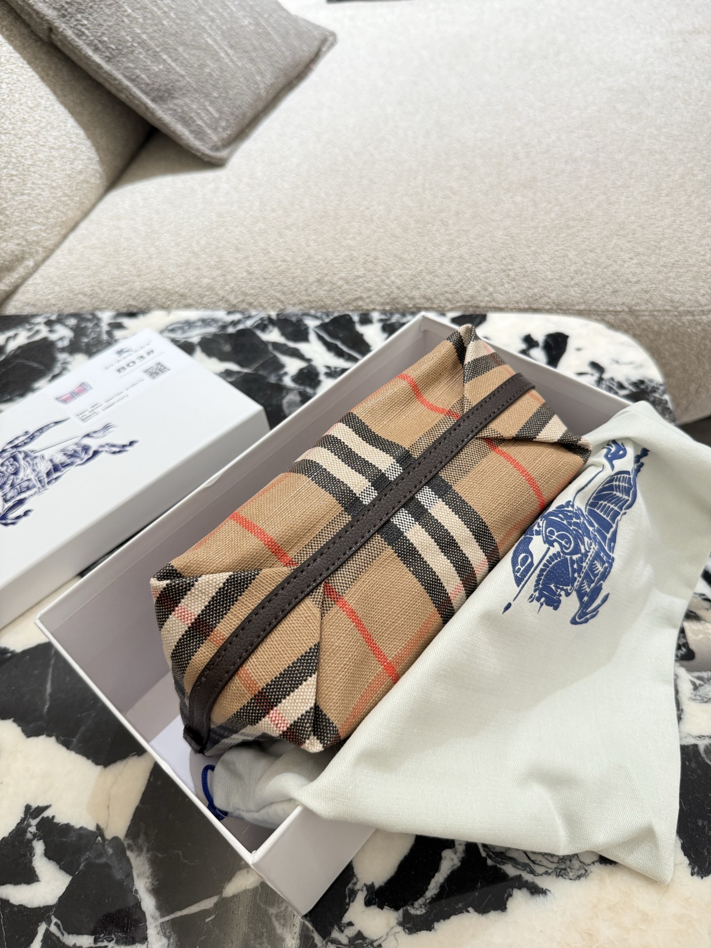 Burberry everyday