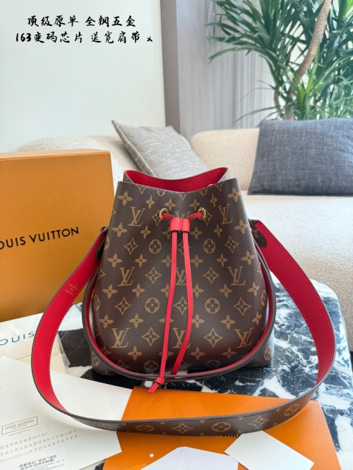 Louis Vuitton Néonoé Monogram Canvas Bucket Bag with Colorful Accents 1 Louis Vuitton Néonoé Monogram Canvas Bucket Bag with Colorful Accents
