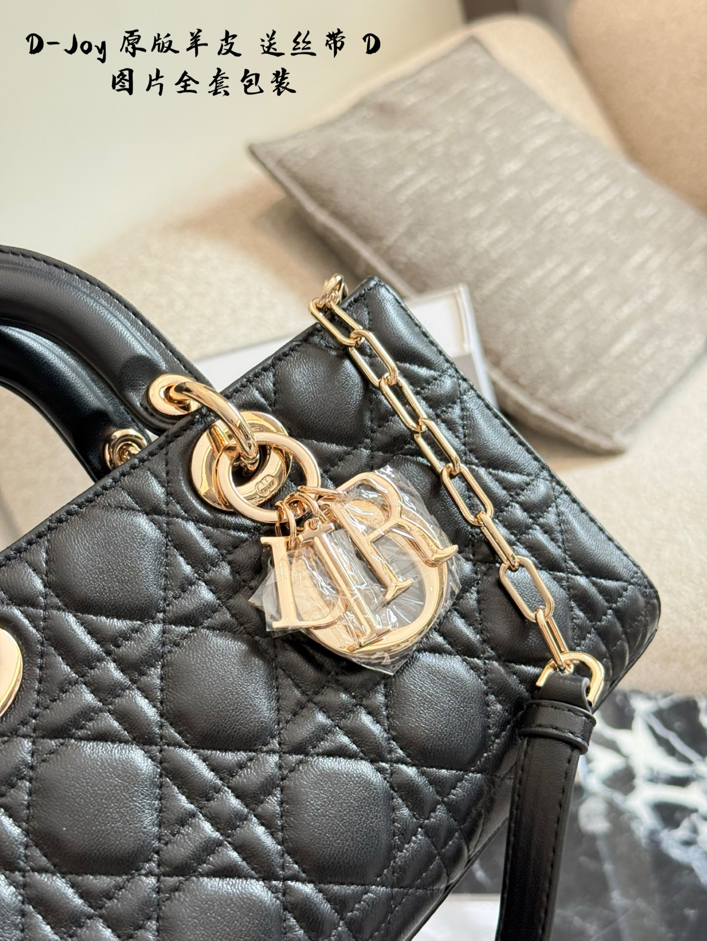 Dior Lady D-Joy Micro Bolso de Piel de Cordero - Cruise 2025 5 i1759220479197 6225 0 3