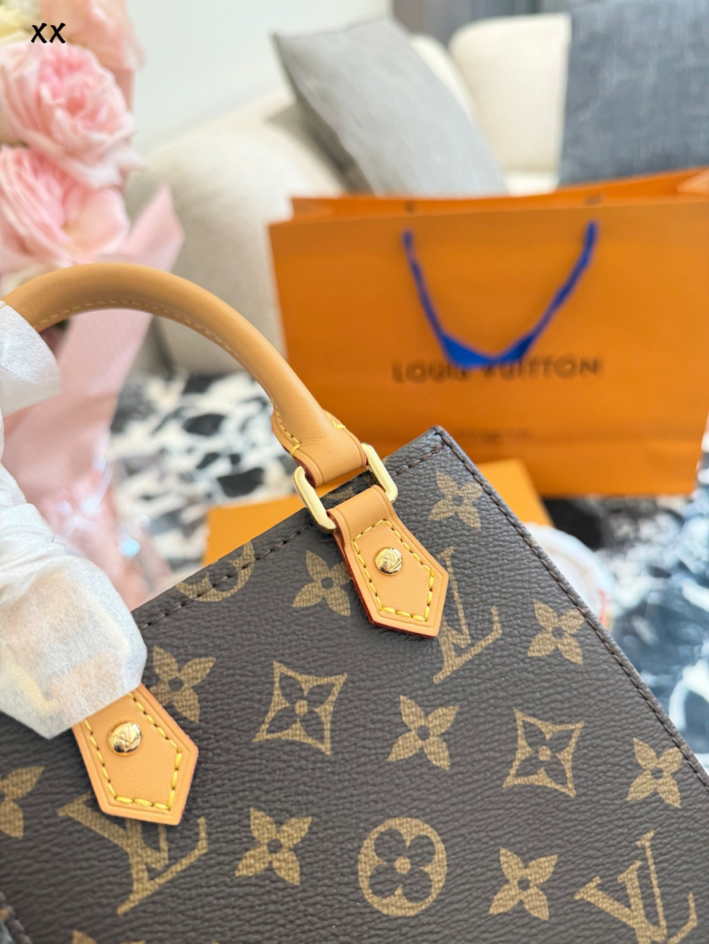 Louis Vuitton Petit Sac Plat Mini Bolso Totes de Lona Monograma Clásico 5 i1760275441849 489 0 3