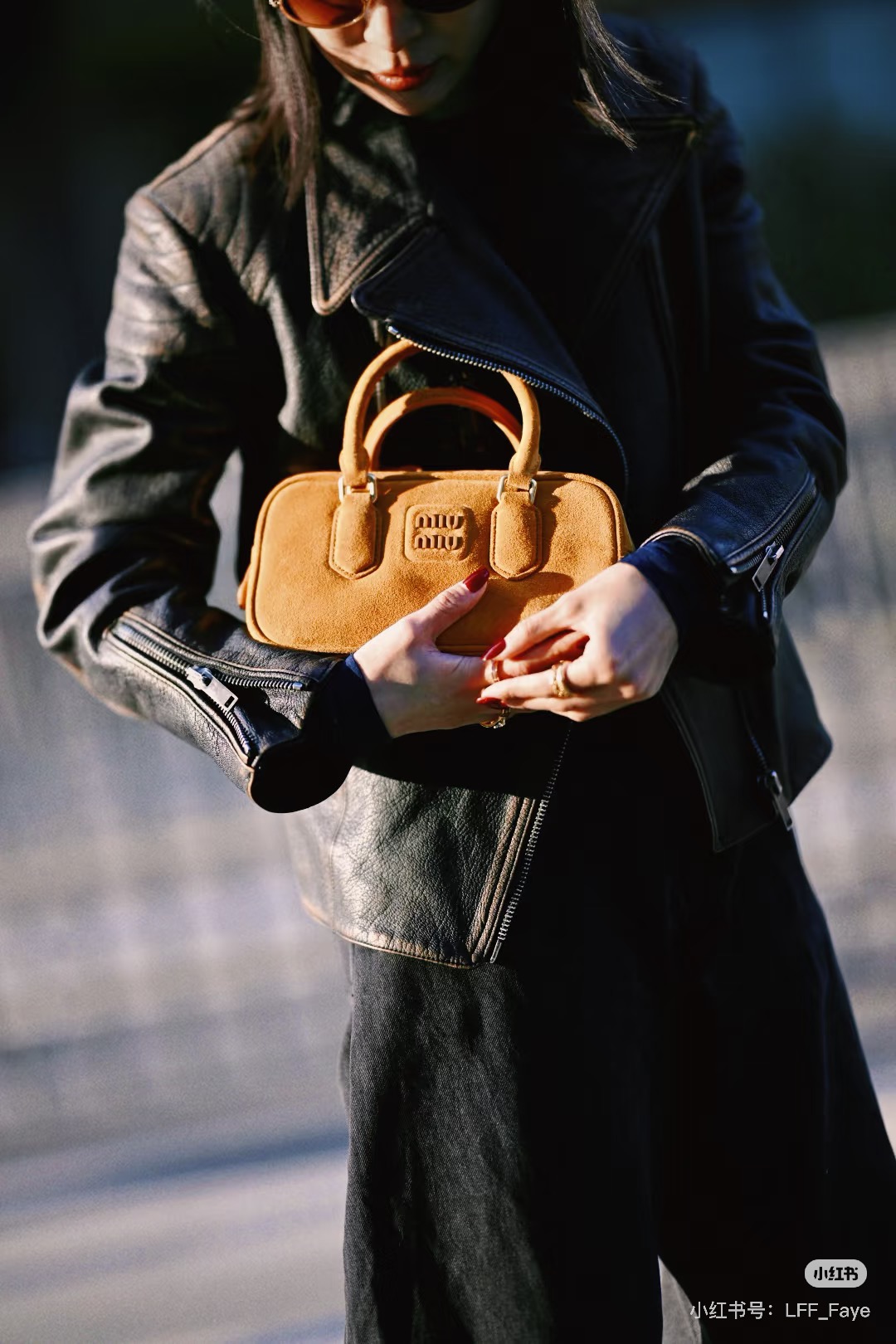 _deU9sJzmCRzbhb_Ik-RTcO95-HZCYmsLXlQkUJA