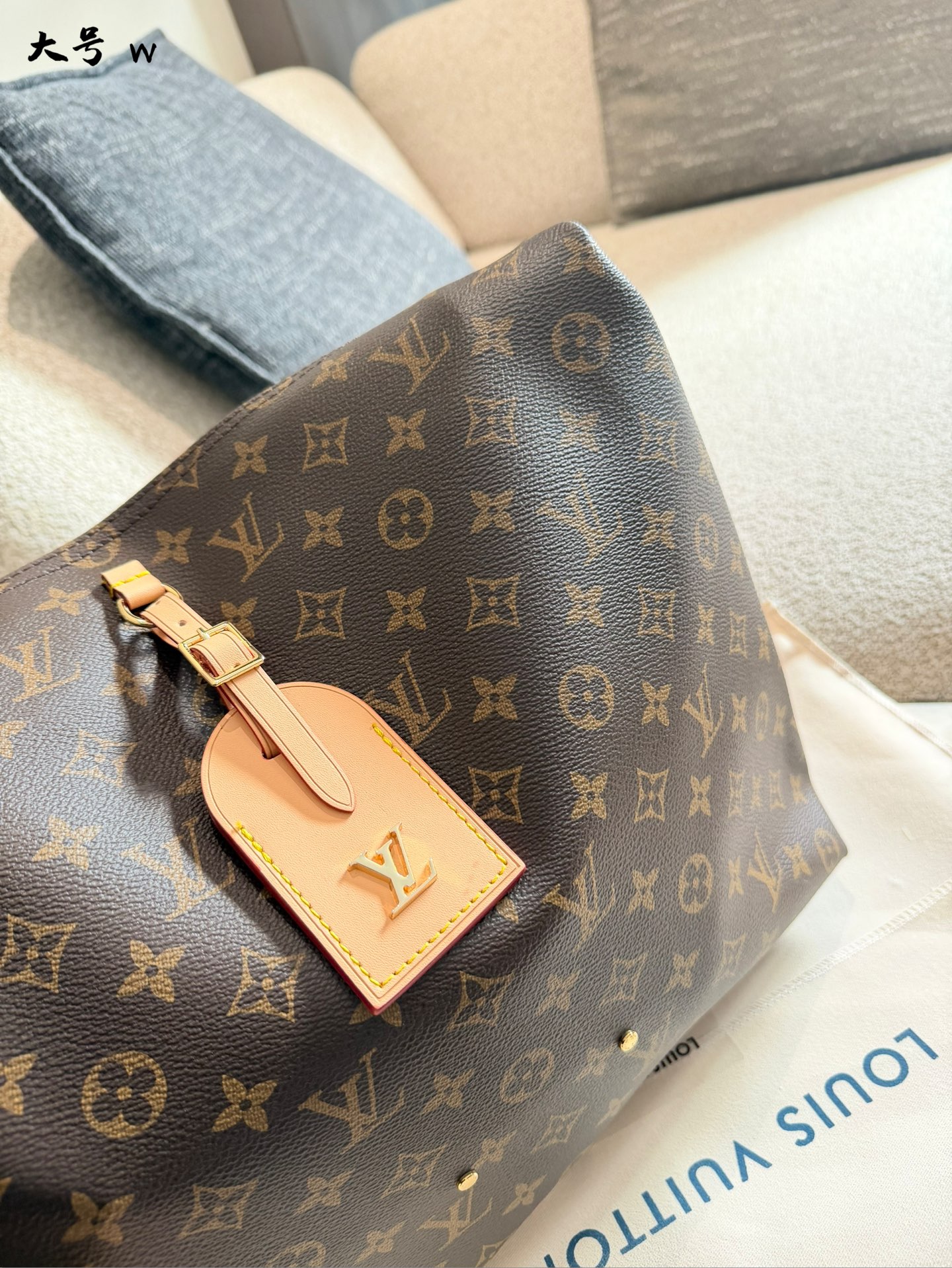 上質でスタイリッシュなバッグを厳選